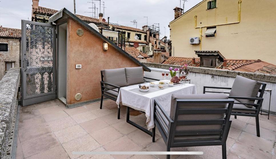 Penthouse Apartment photo 3