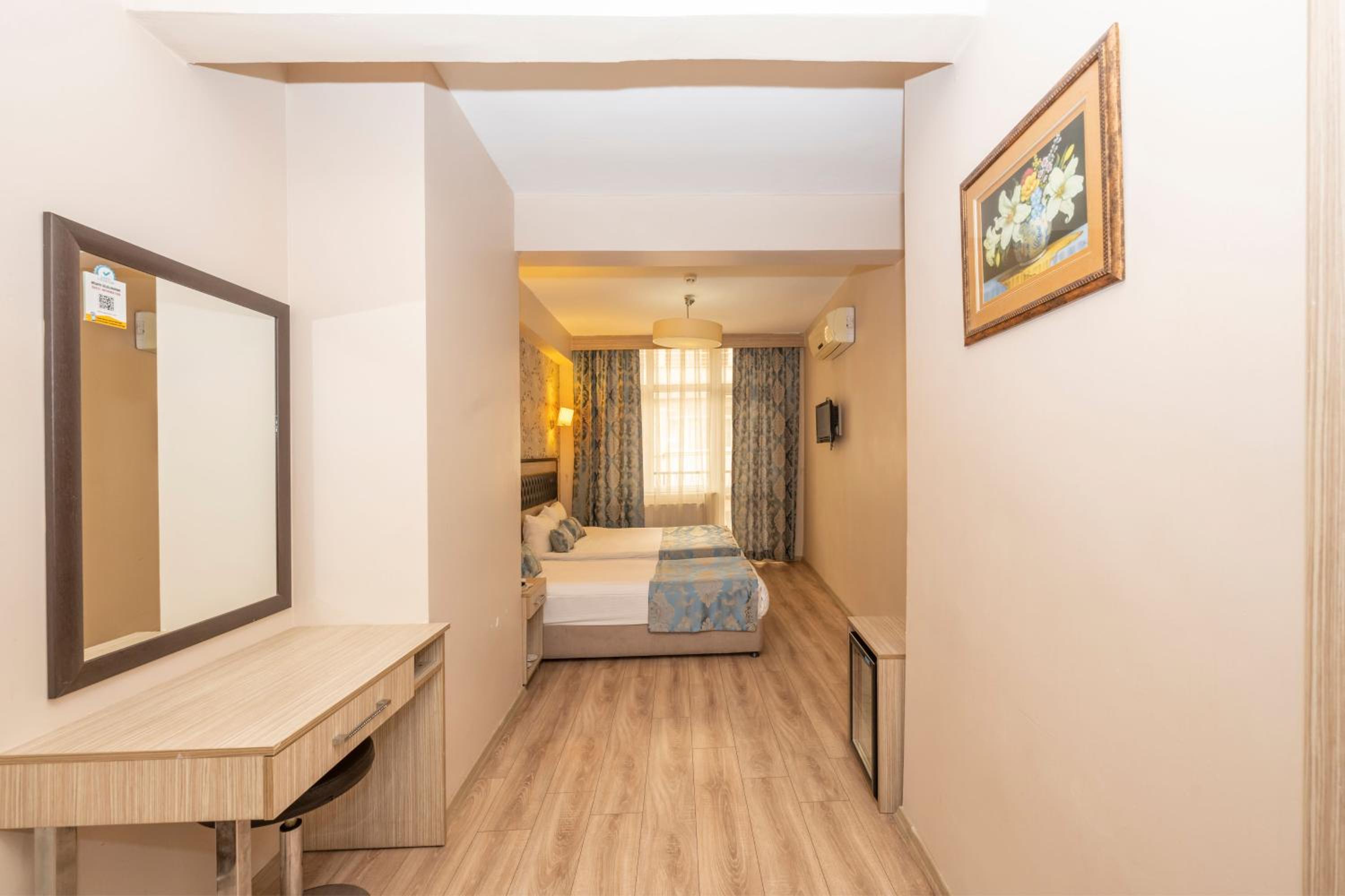 Deluxe Double Room photo 1