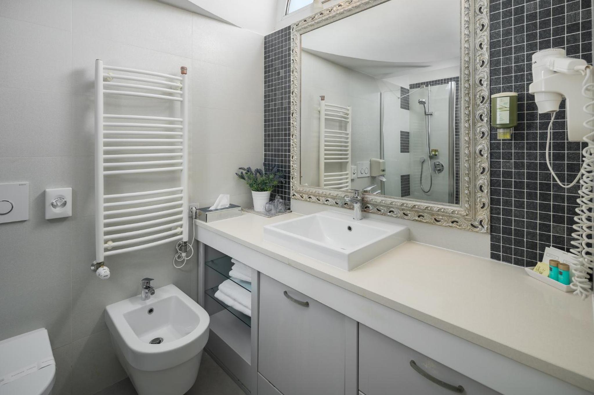 Quadruple Room photo 2