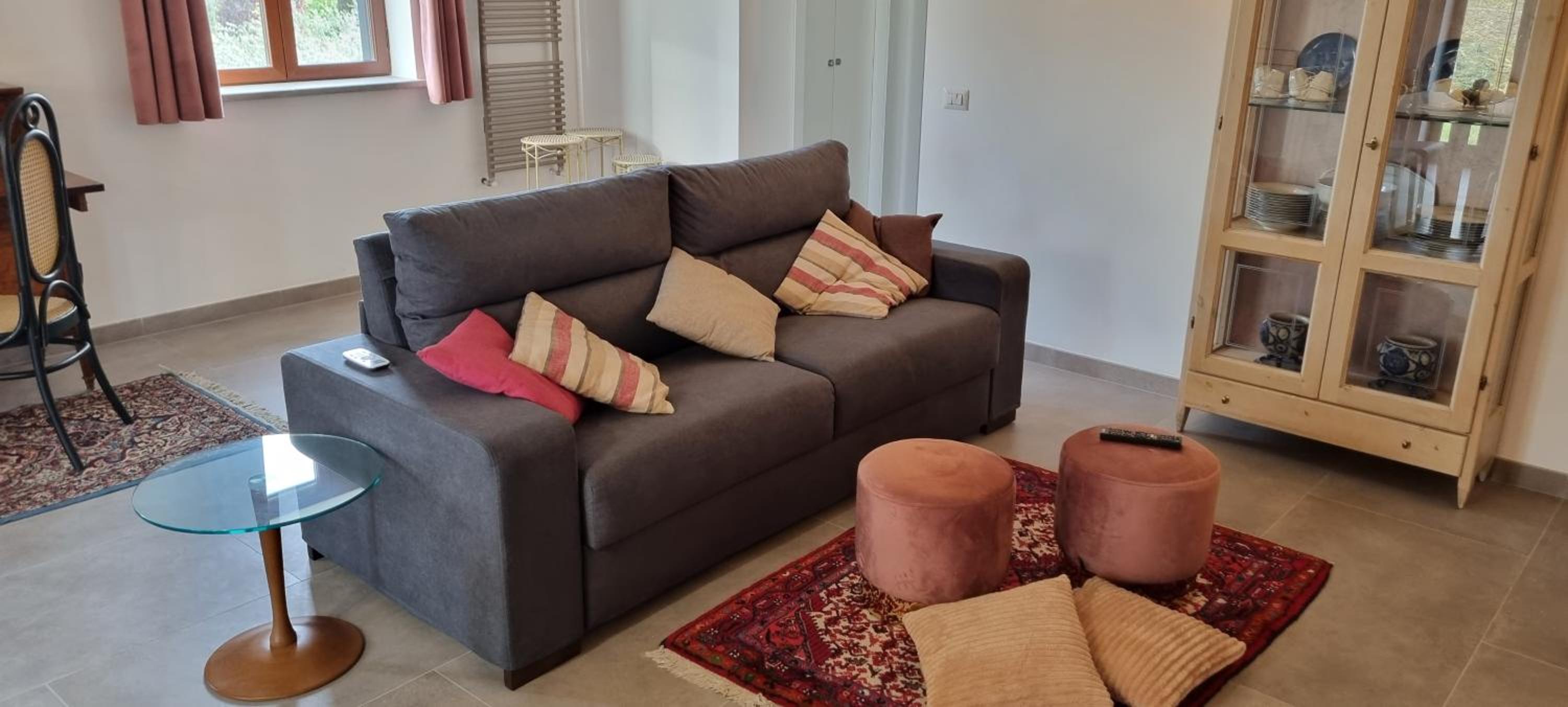 One-Bedroom House photo 1