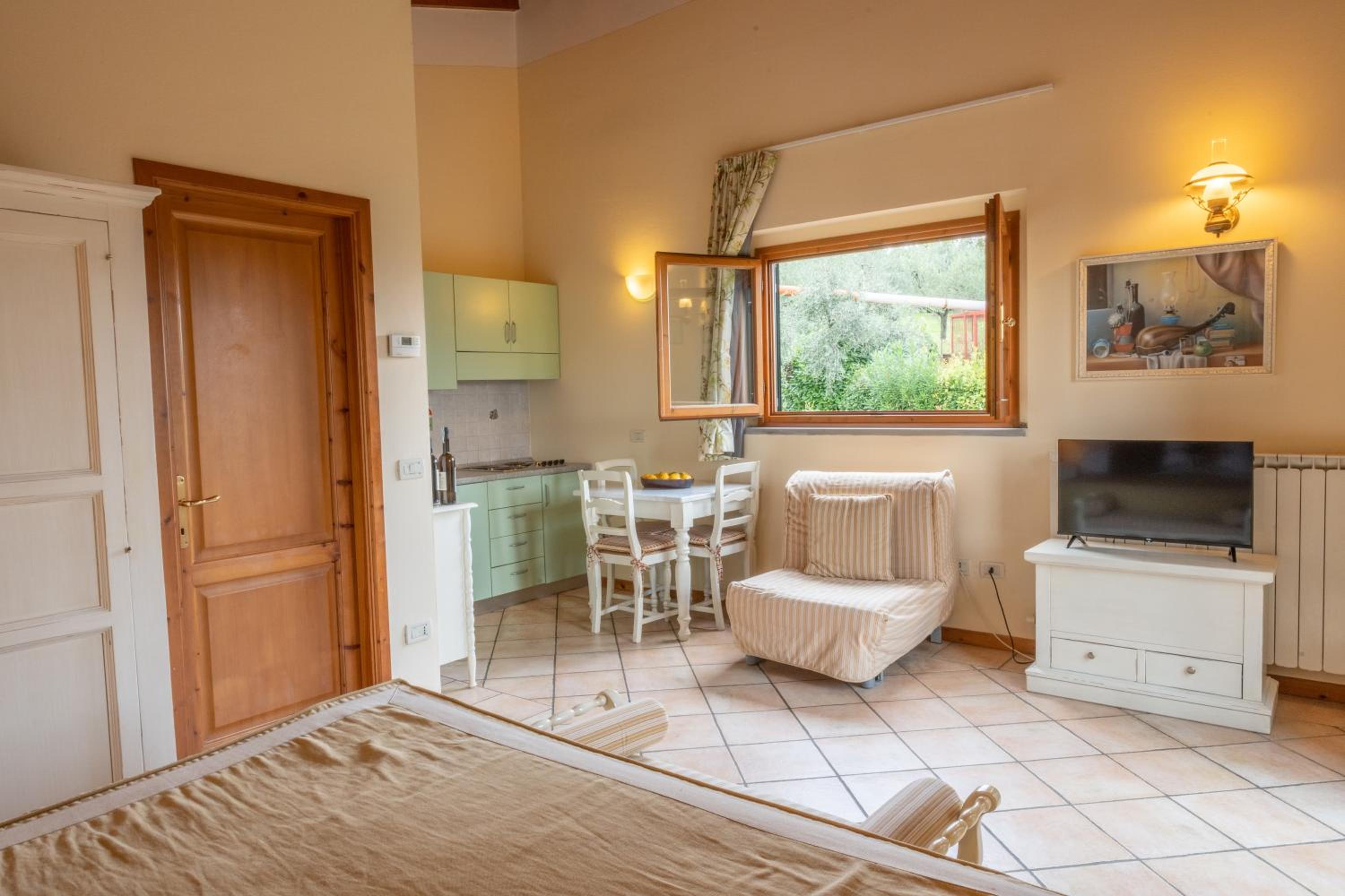 Apartment with Garden View - Photo 1