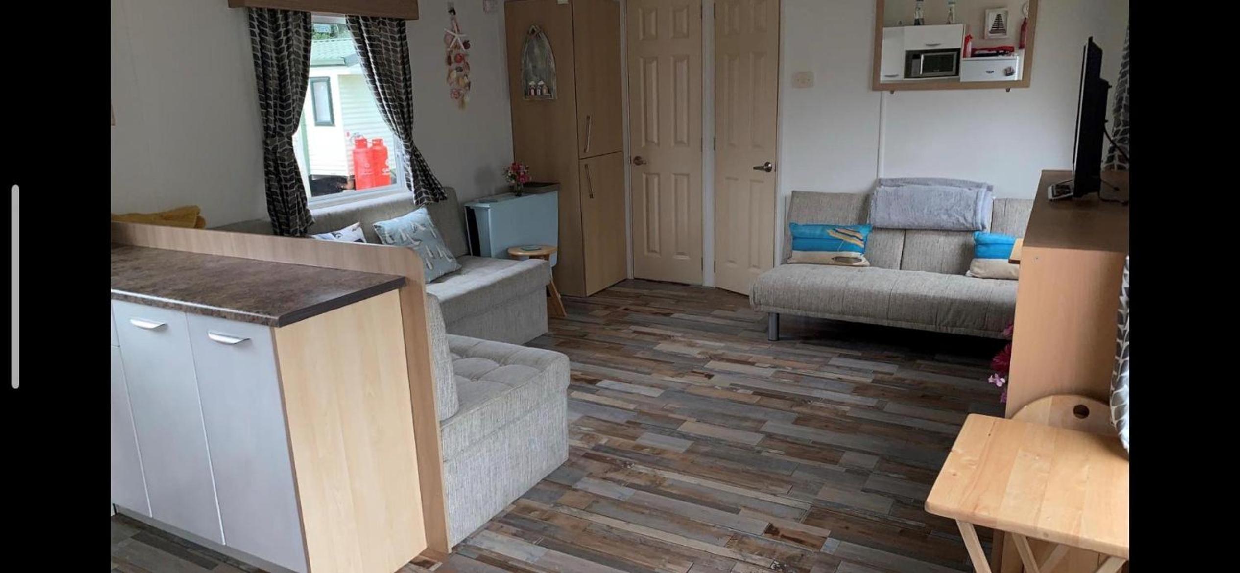 Mobile Home photo 1