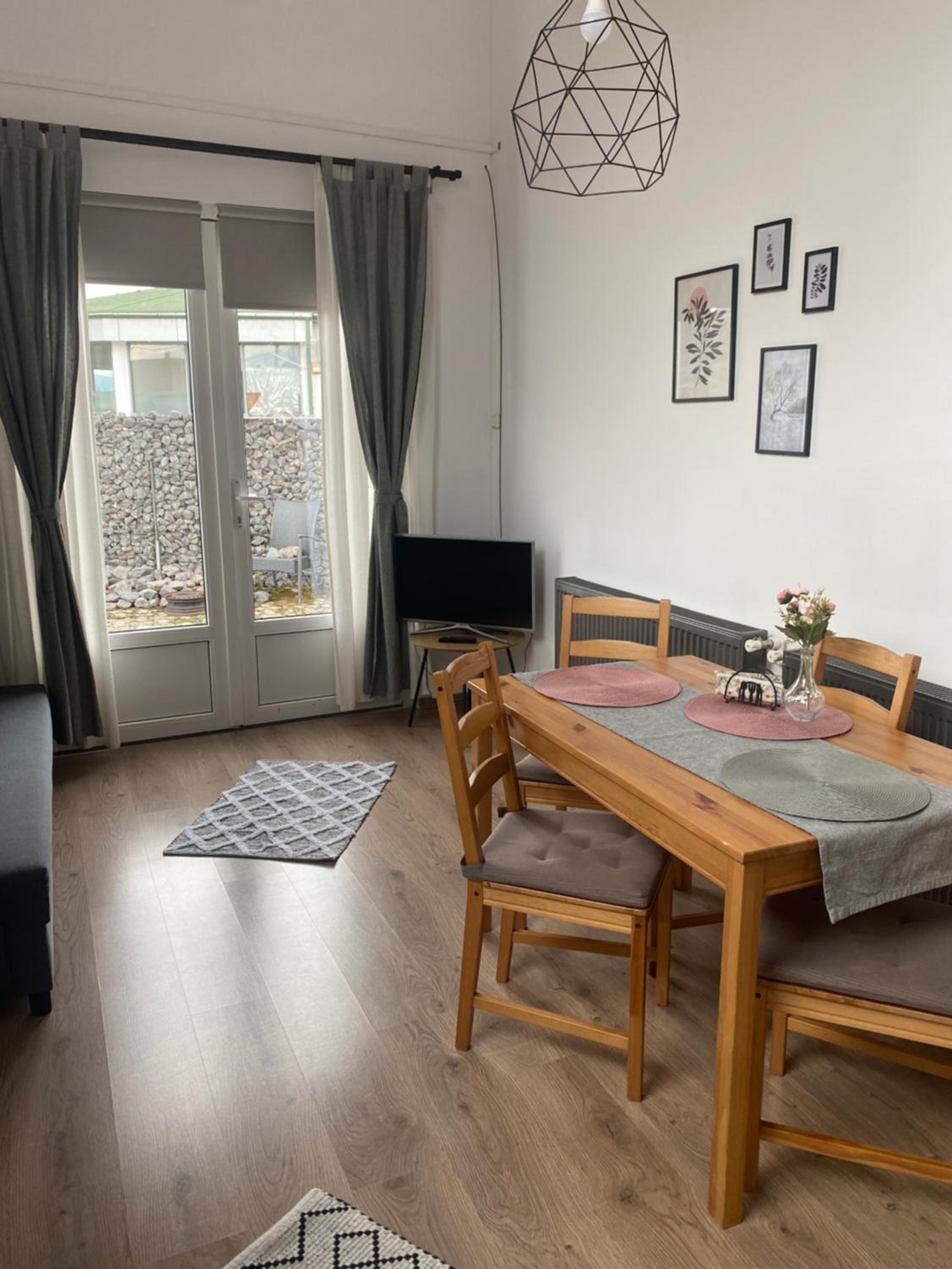 Two-Bedroom Apartment - Photo 23