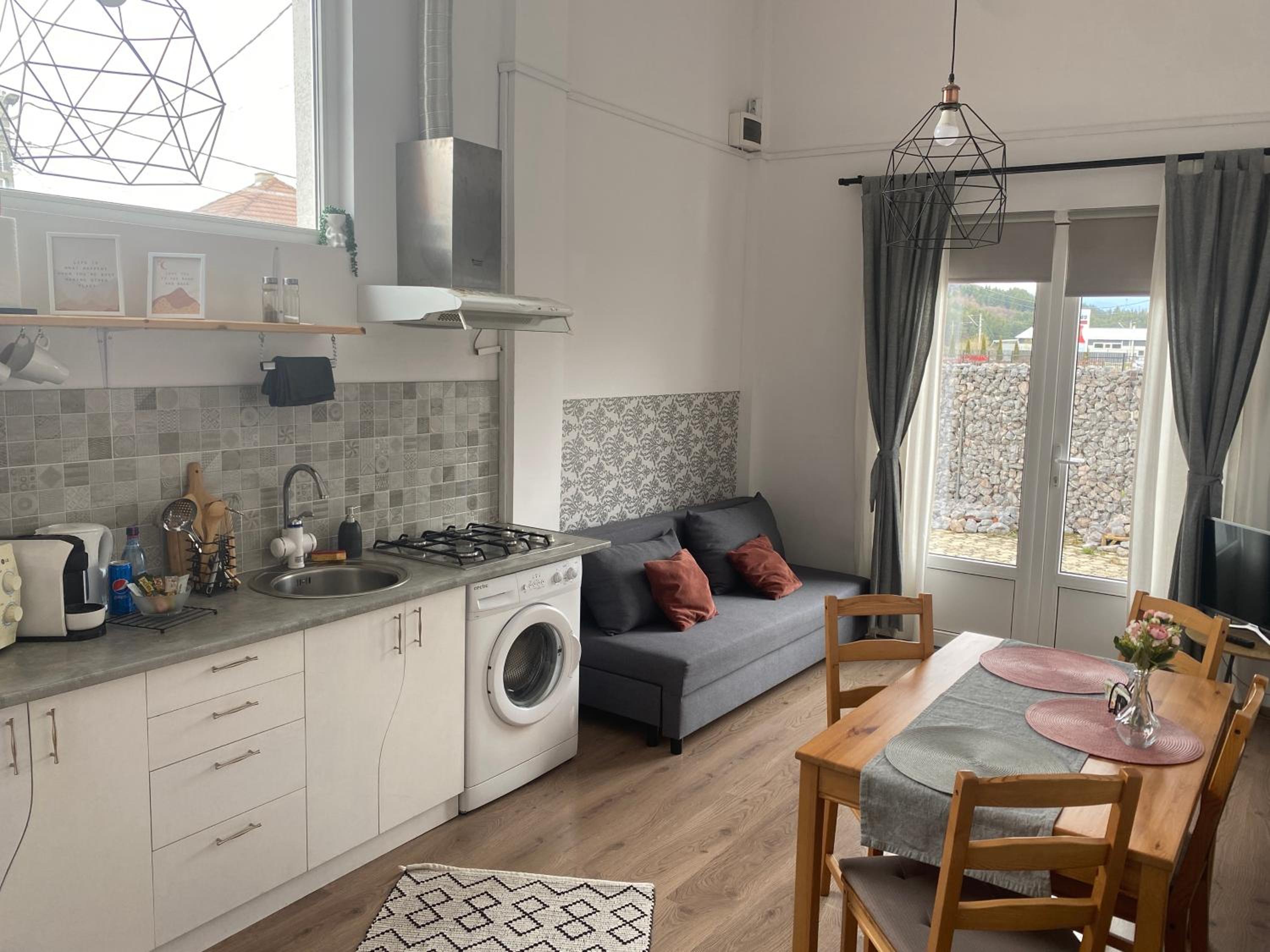 Two-Bedroom Apartment - Photo 22