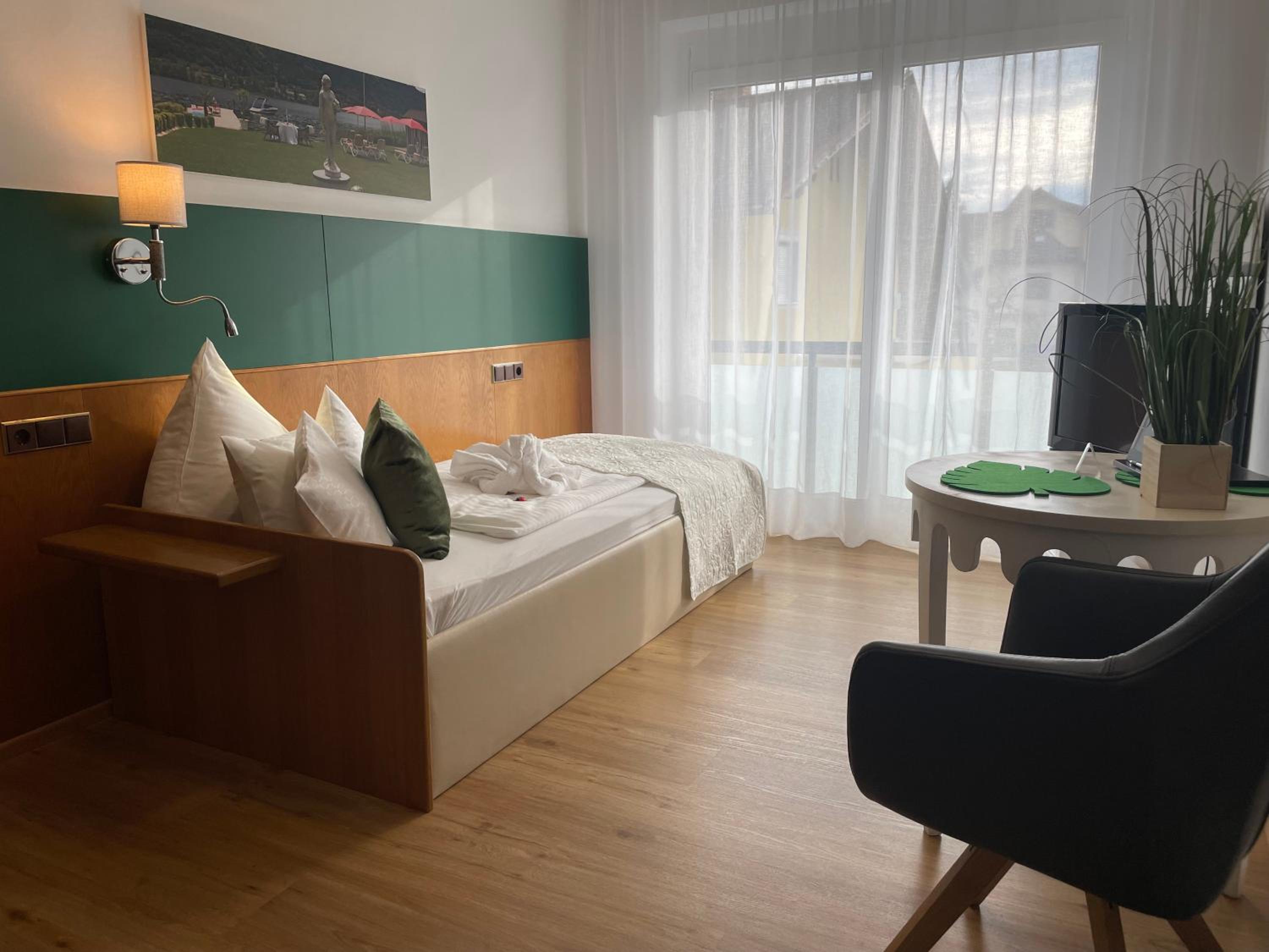 Single Room with Garden View photo 1