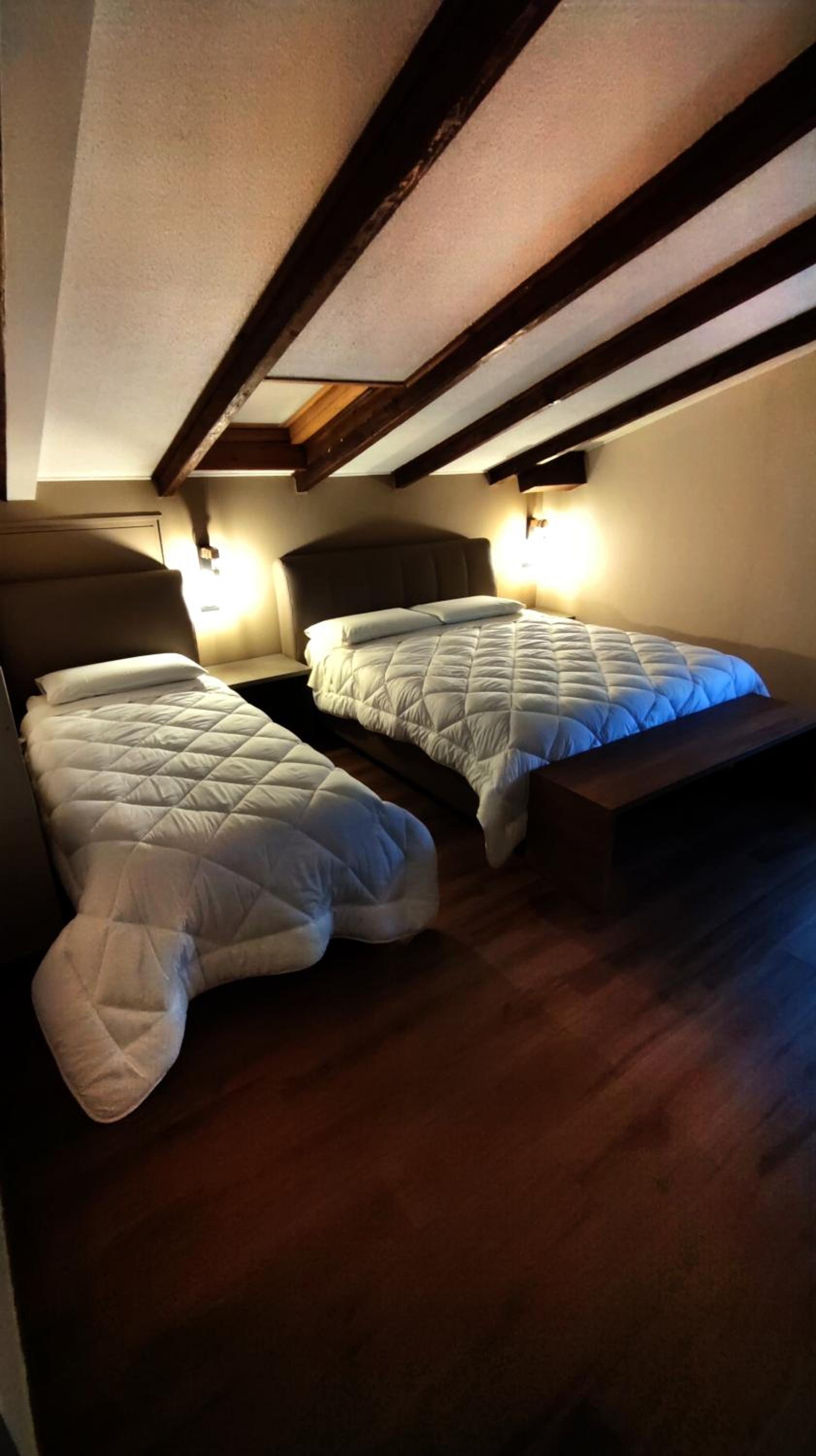 Deluxe Queen Room photo 1