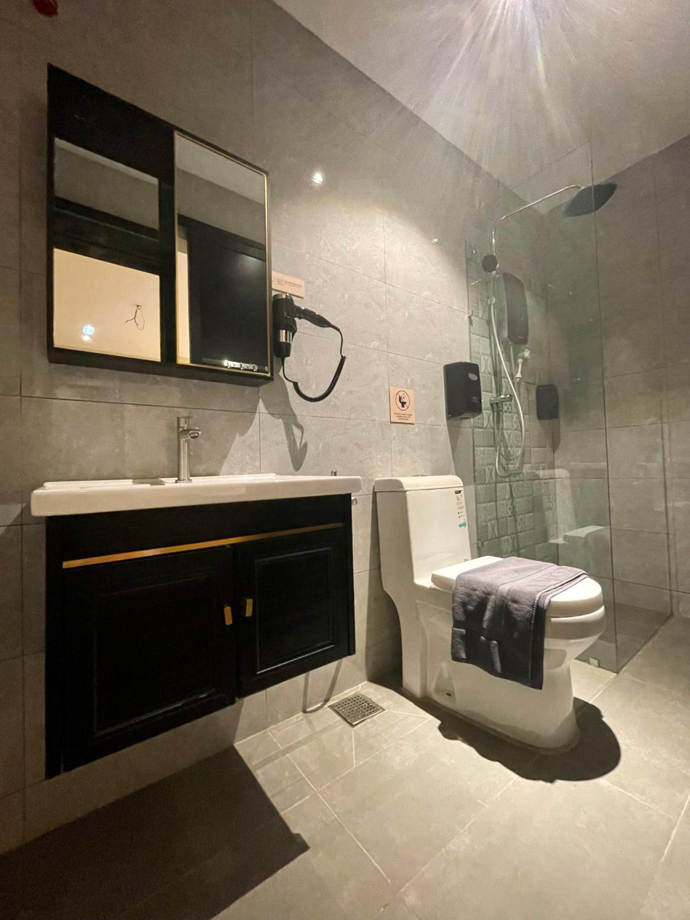 Family Suite - Photo 6