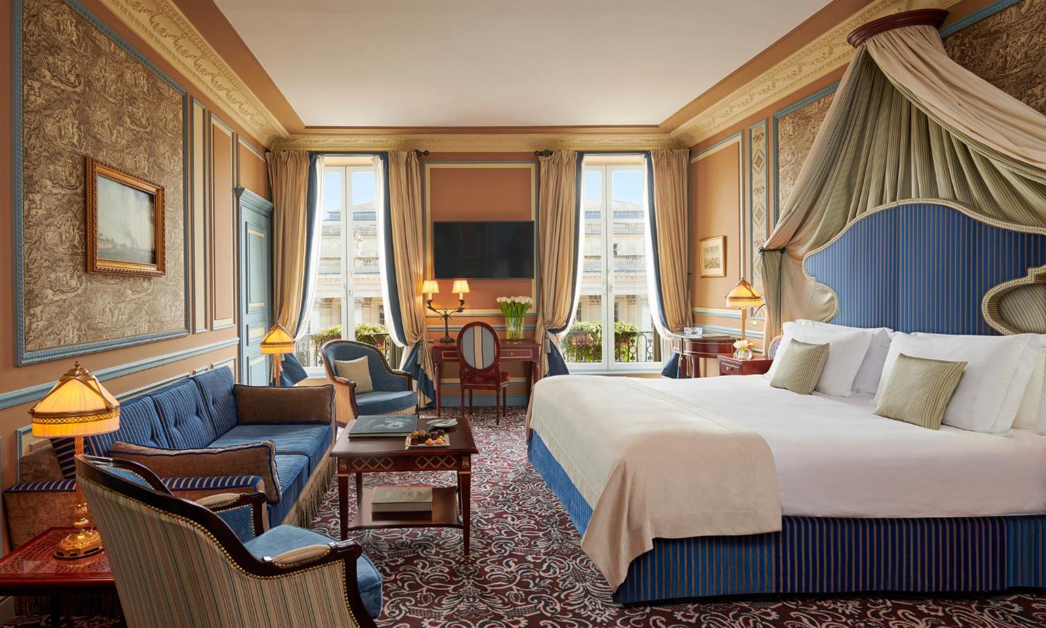 Suite Junior – Vue sur Opéra Suite Junior – Vue sur Opéra