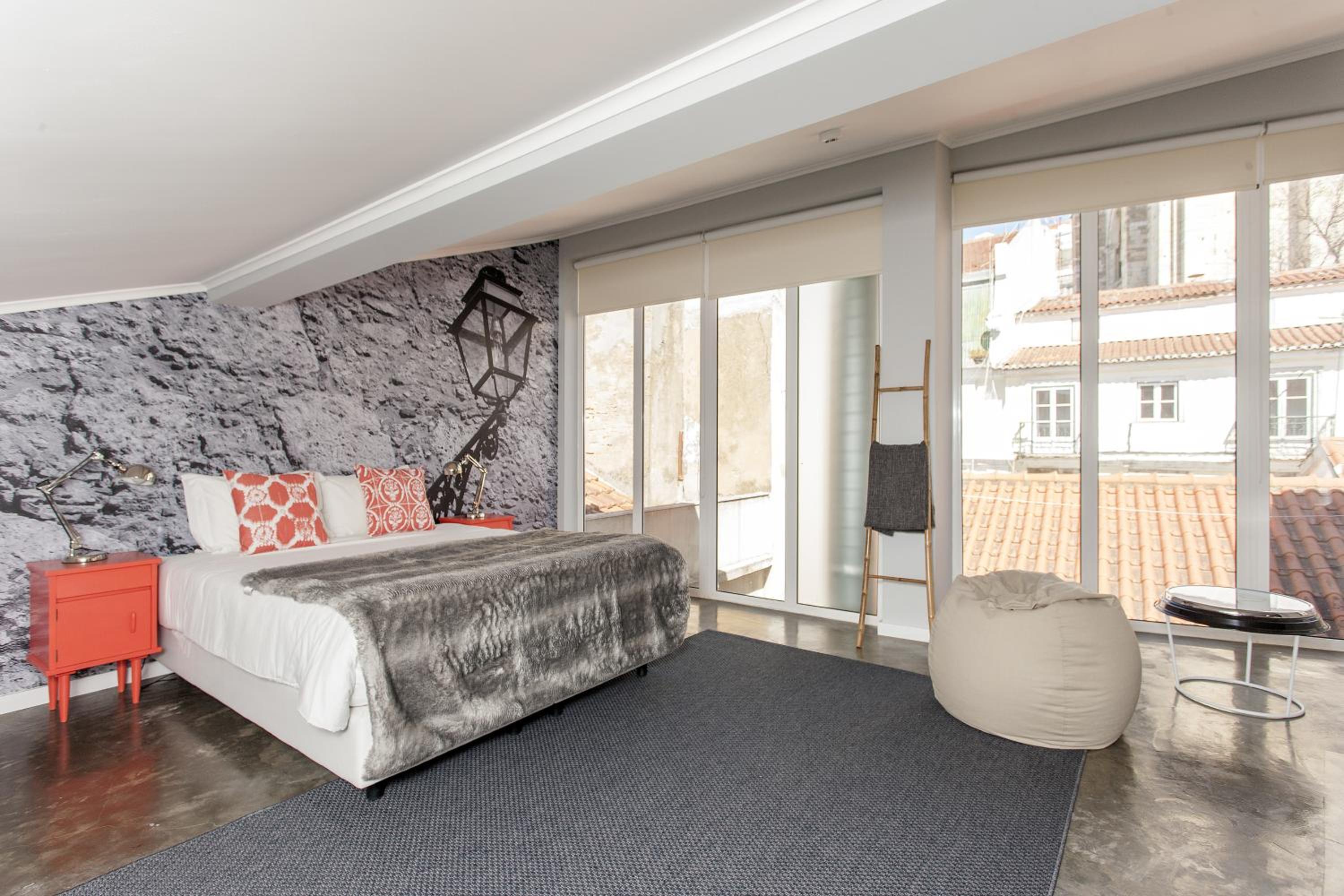 Family Suite with Kitchenette and City View photo 1