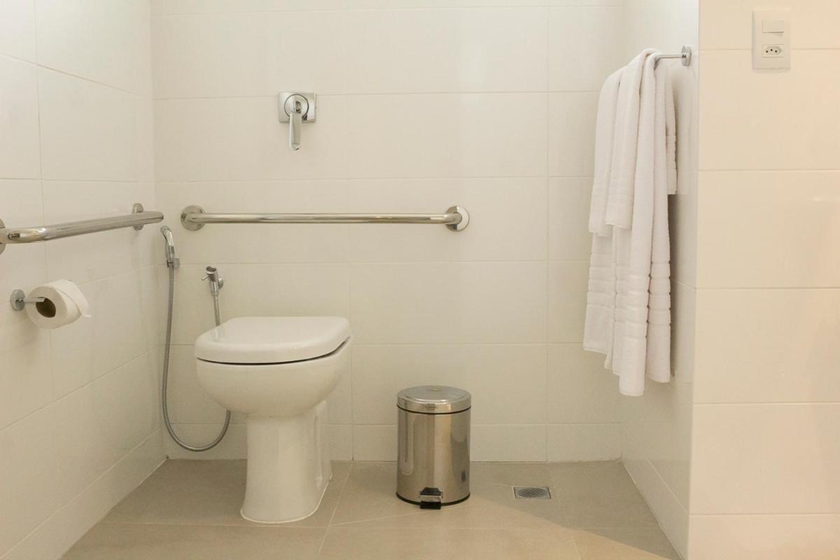Single Room - Disability Access photo 2
