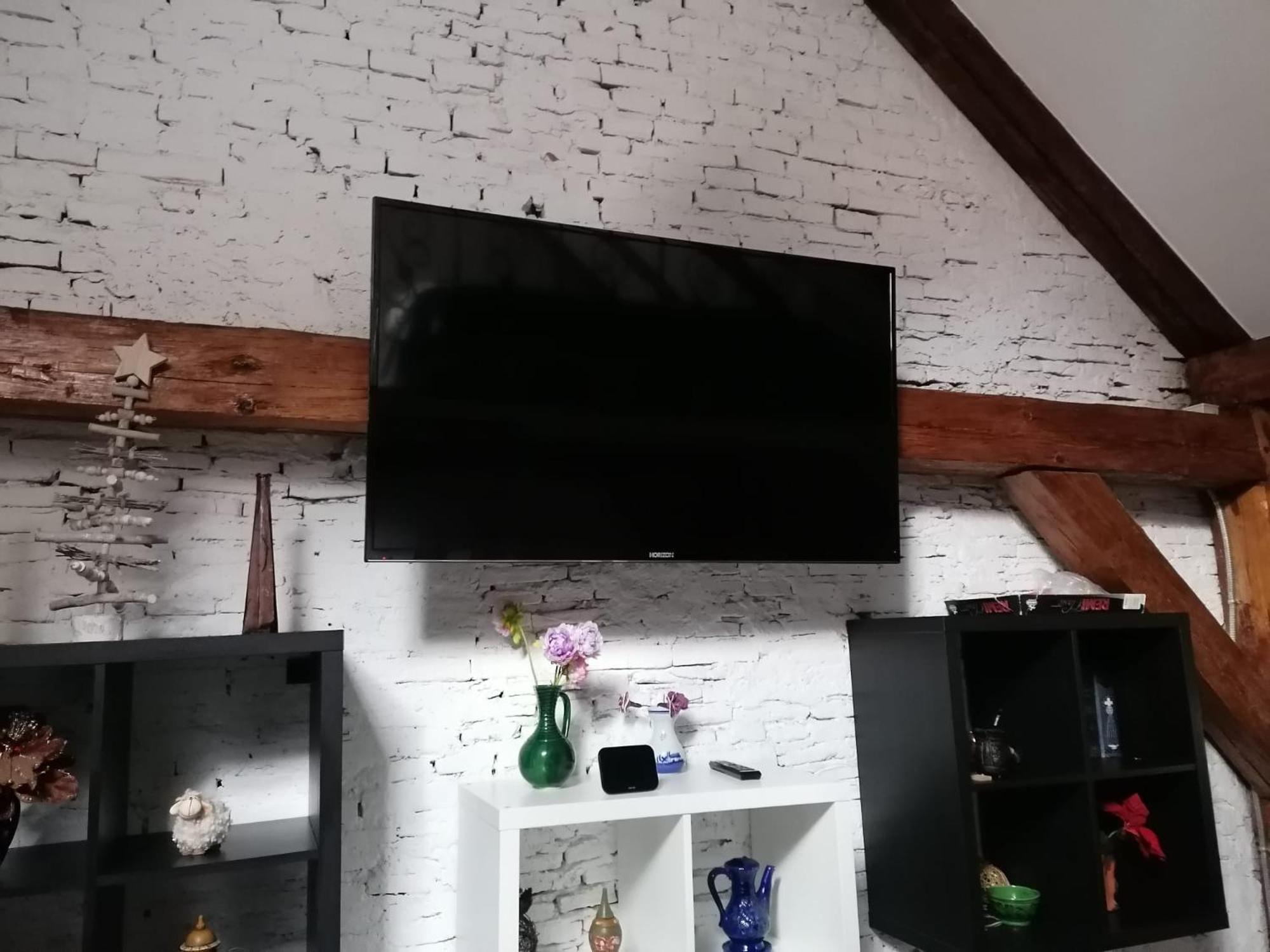 Deluxe King Room - Photo 17
