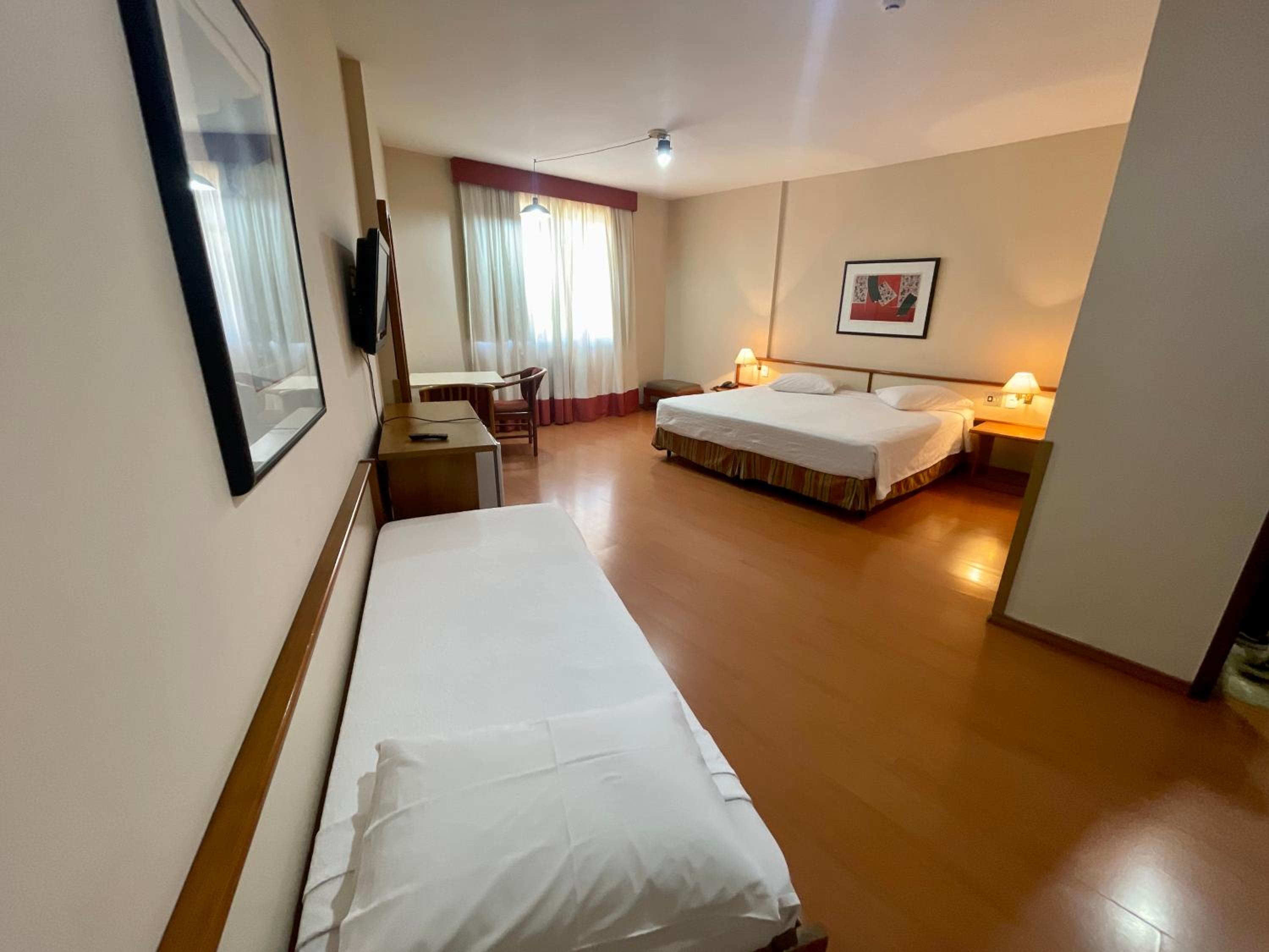 Superior Triple Room photo 3