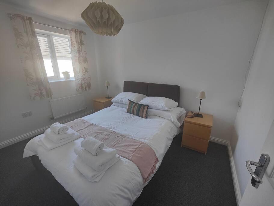 Four-Bedroom House photo 1