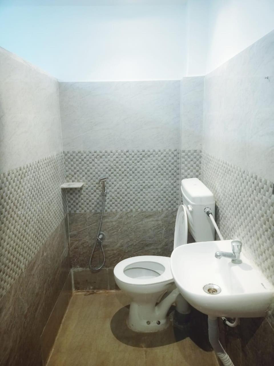 Quadruple Room with Private External Bathroom photo 3
