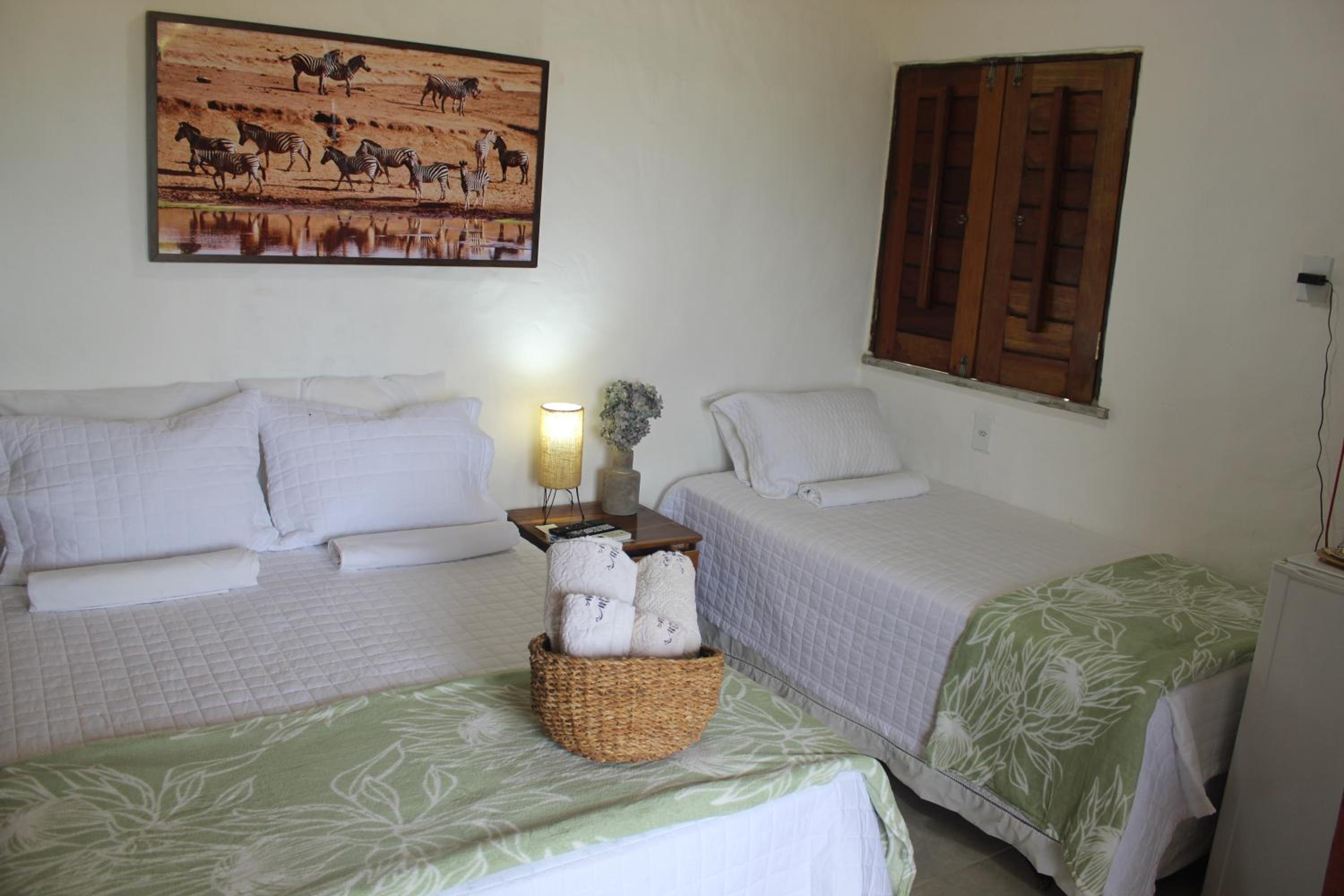 Deluxe Room (2 Adults + 1 Child) photo 1