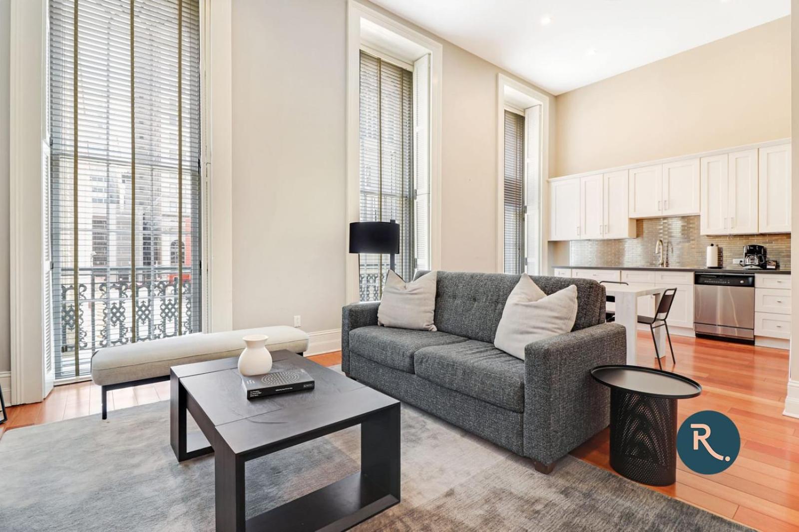 Adjacent Four Bed Four Bath Apartment