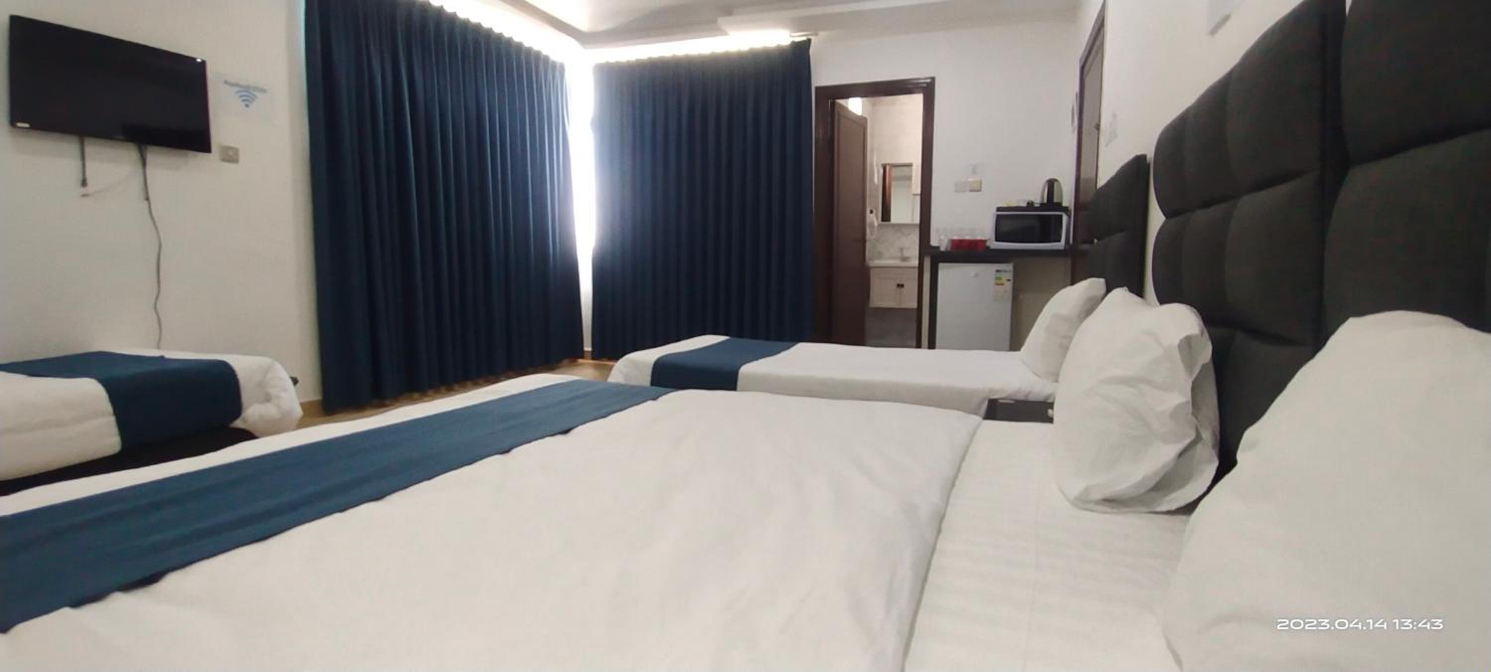 Quadruple Room with Sea View photo 1