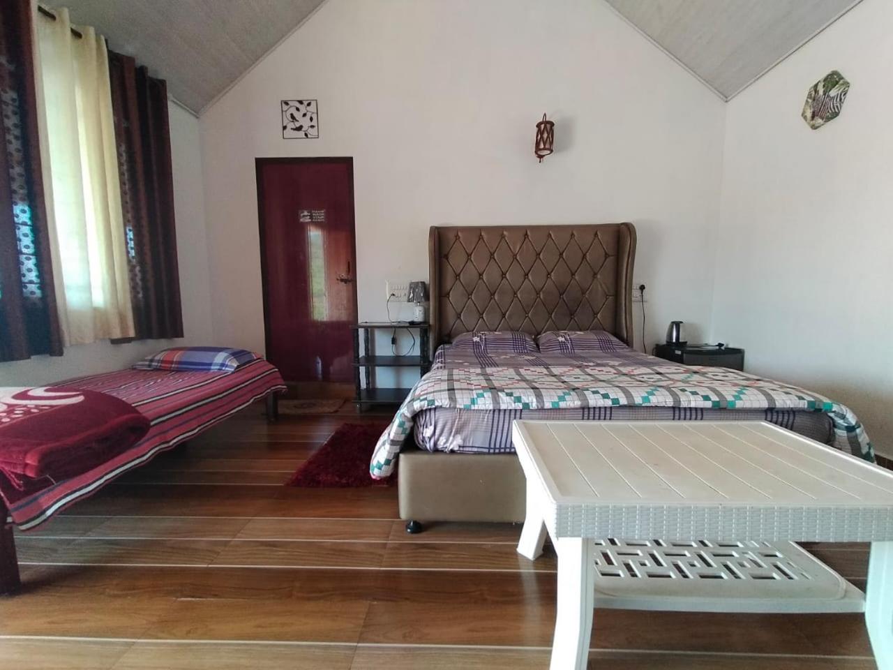Deluxe King Room photo 3