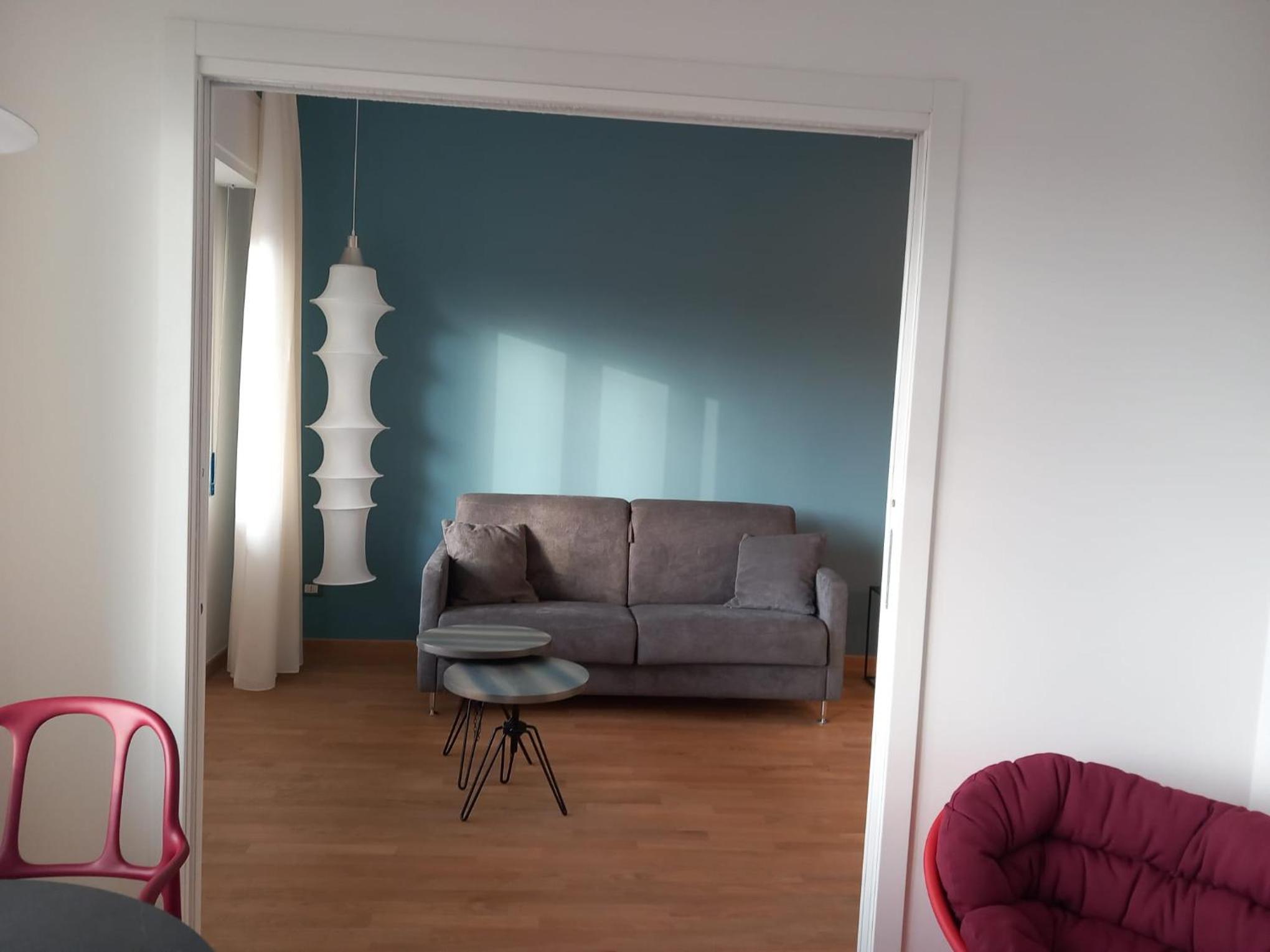 One-Bedroom Apartment photo 3