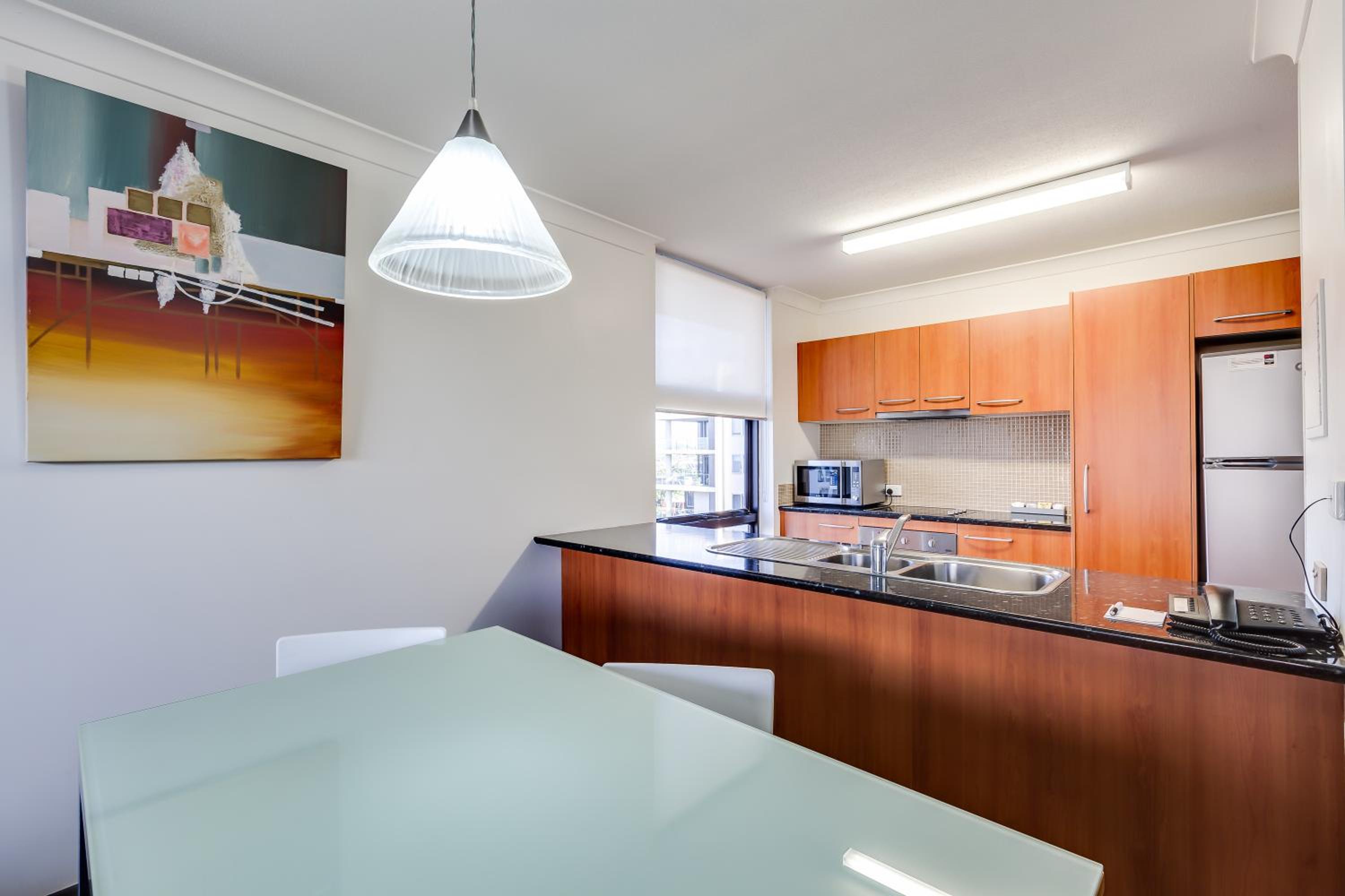 One-Bedroom Apartment - Photo 10