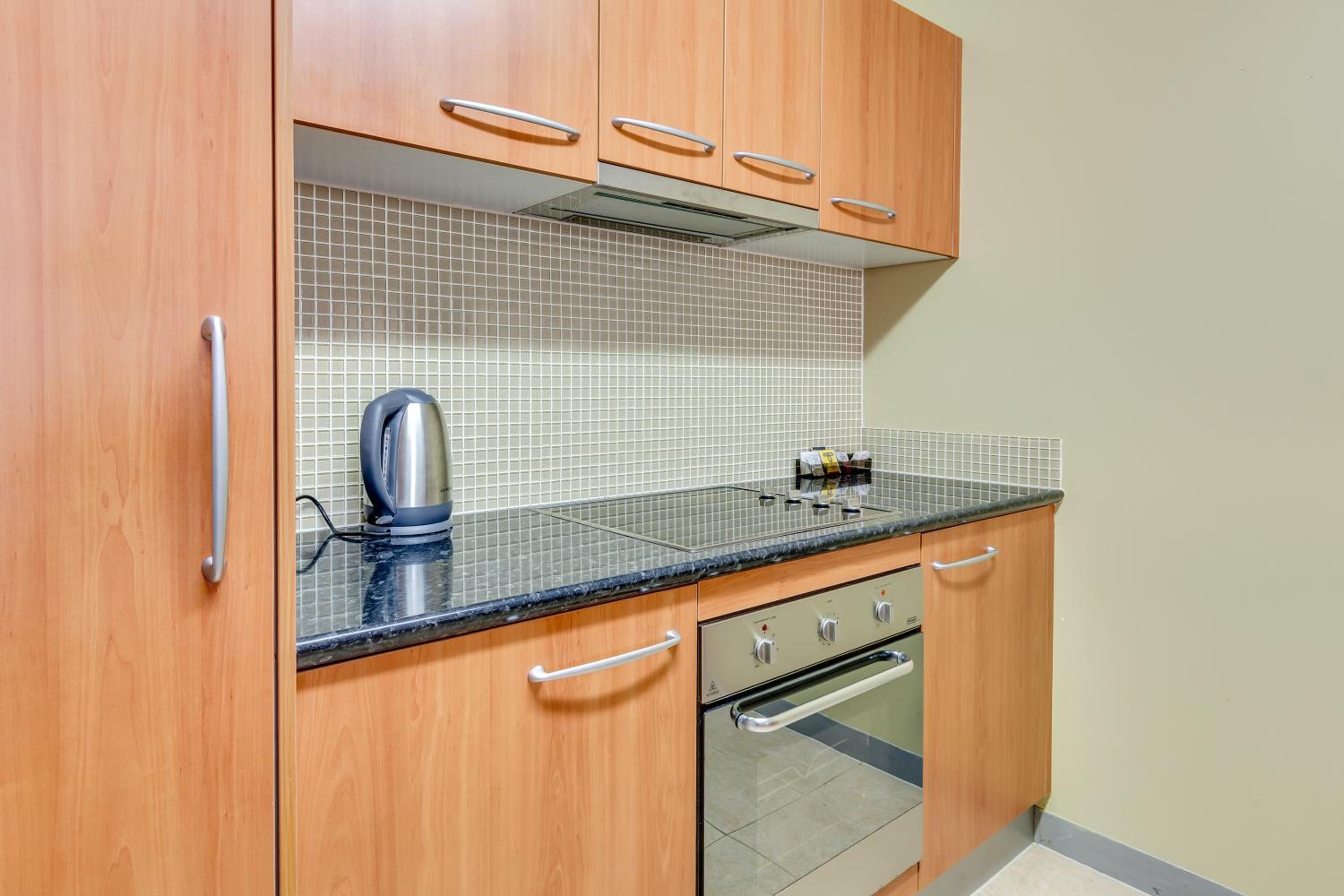 One-Bedroom Apartment - Photo 8
