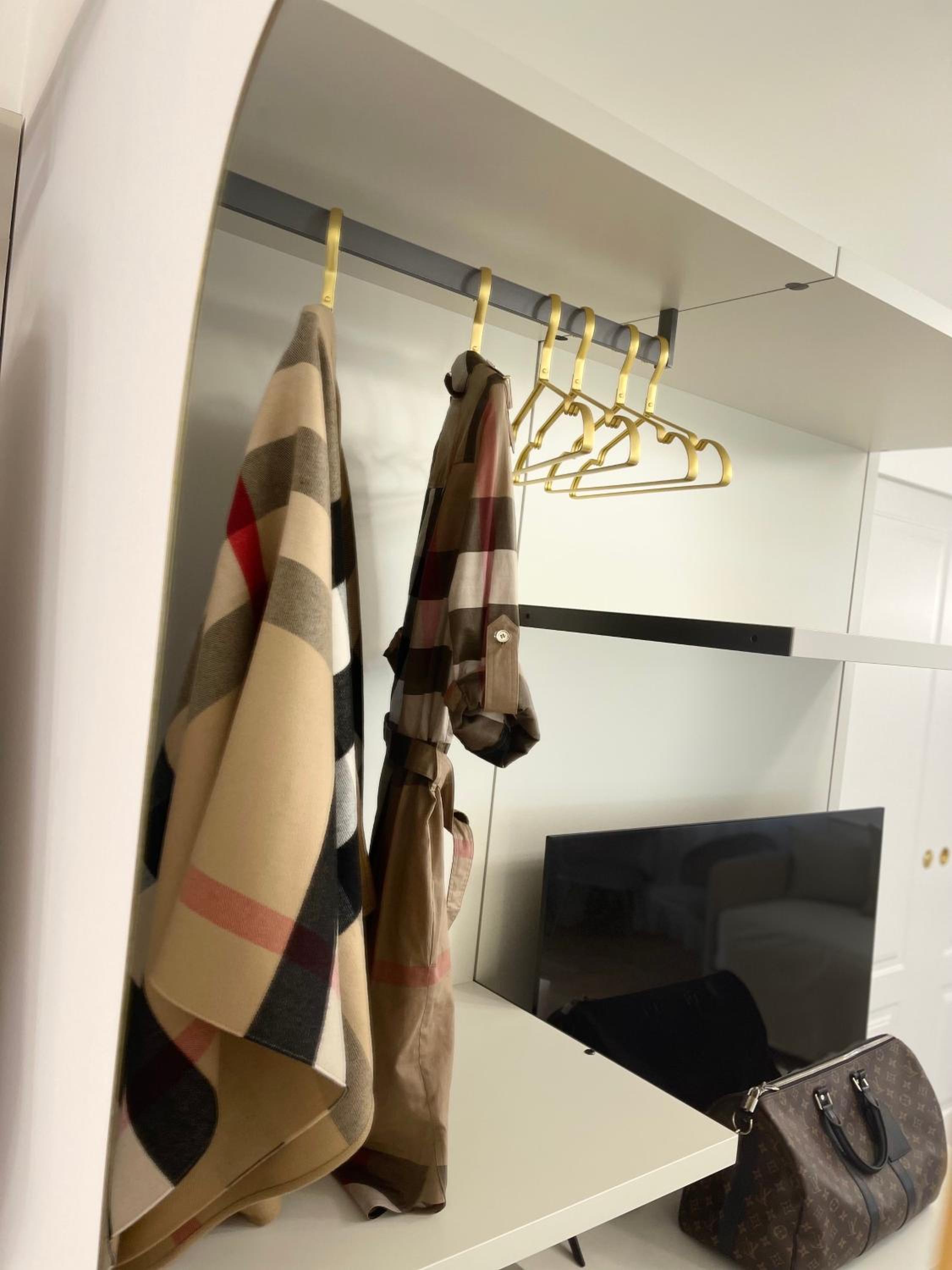 Queen Suite - Photo 24