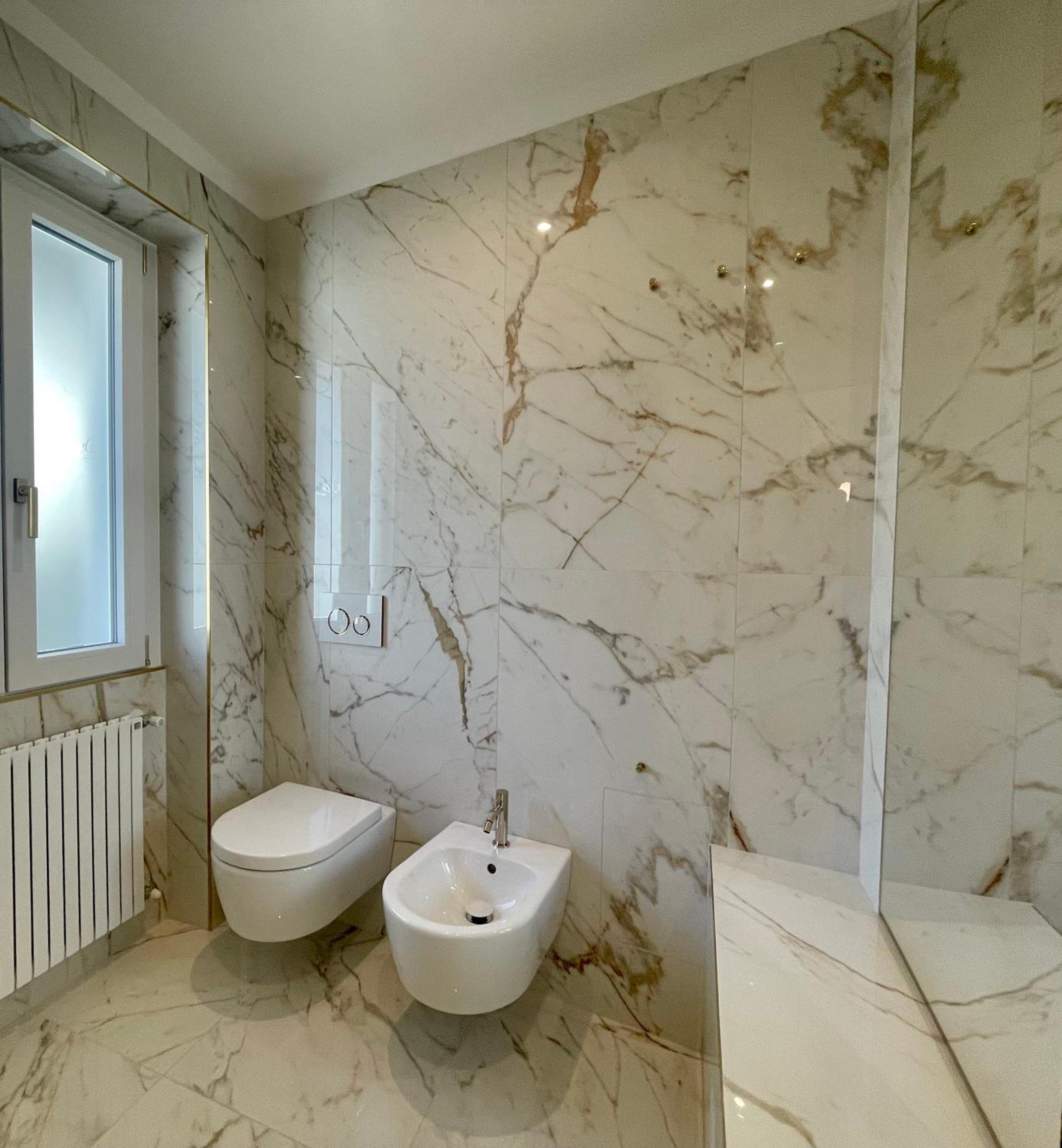 Queen Suite - Photo 34