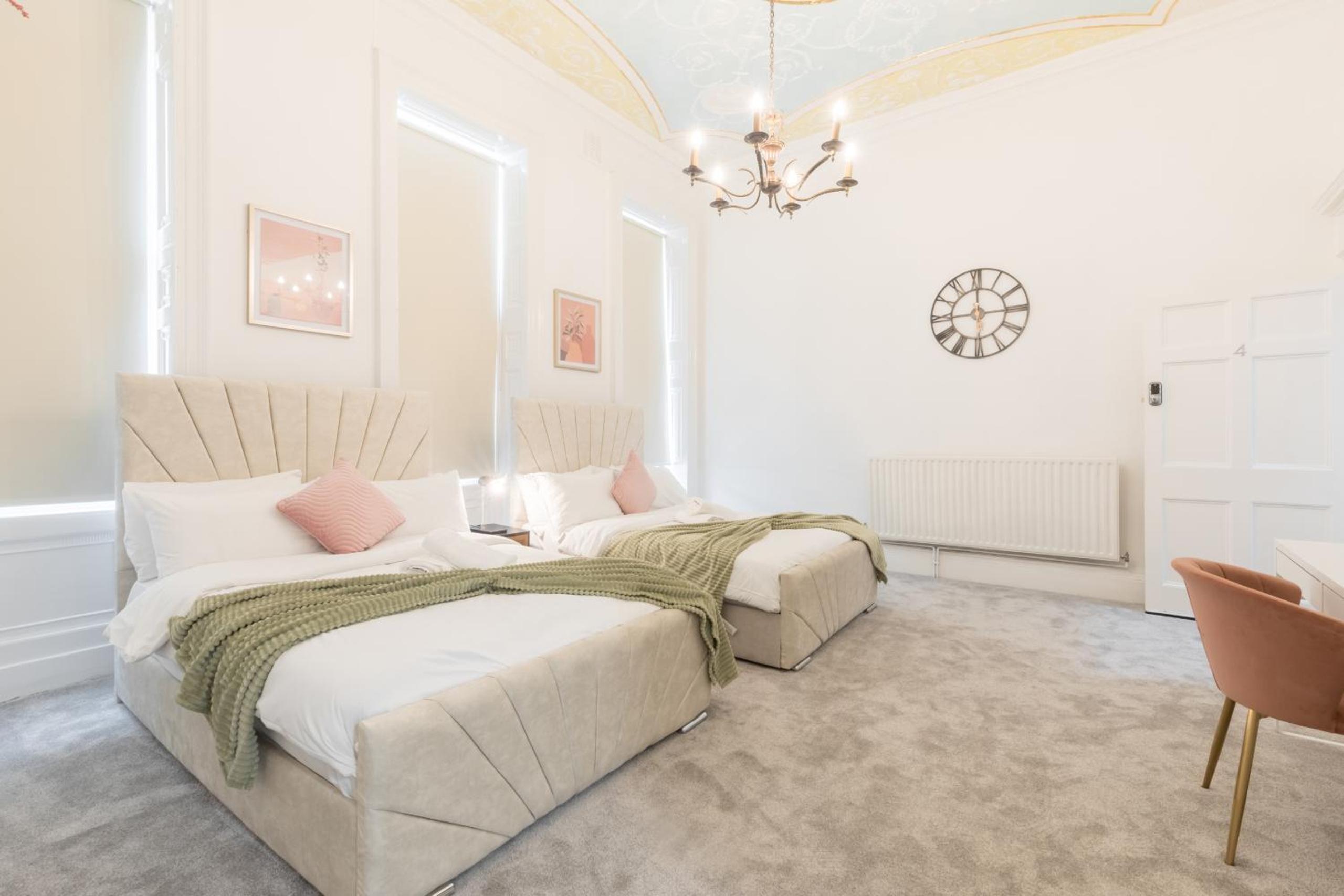 Standard Suite
