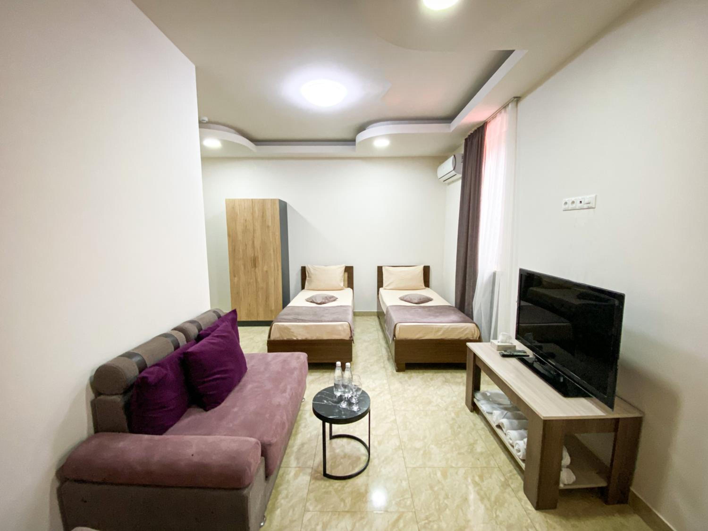 Quadruple Room photo 2