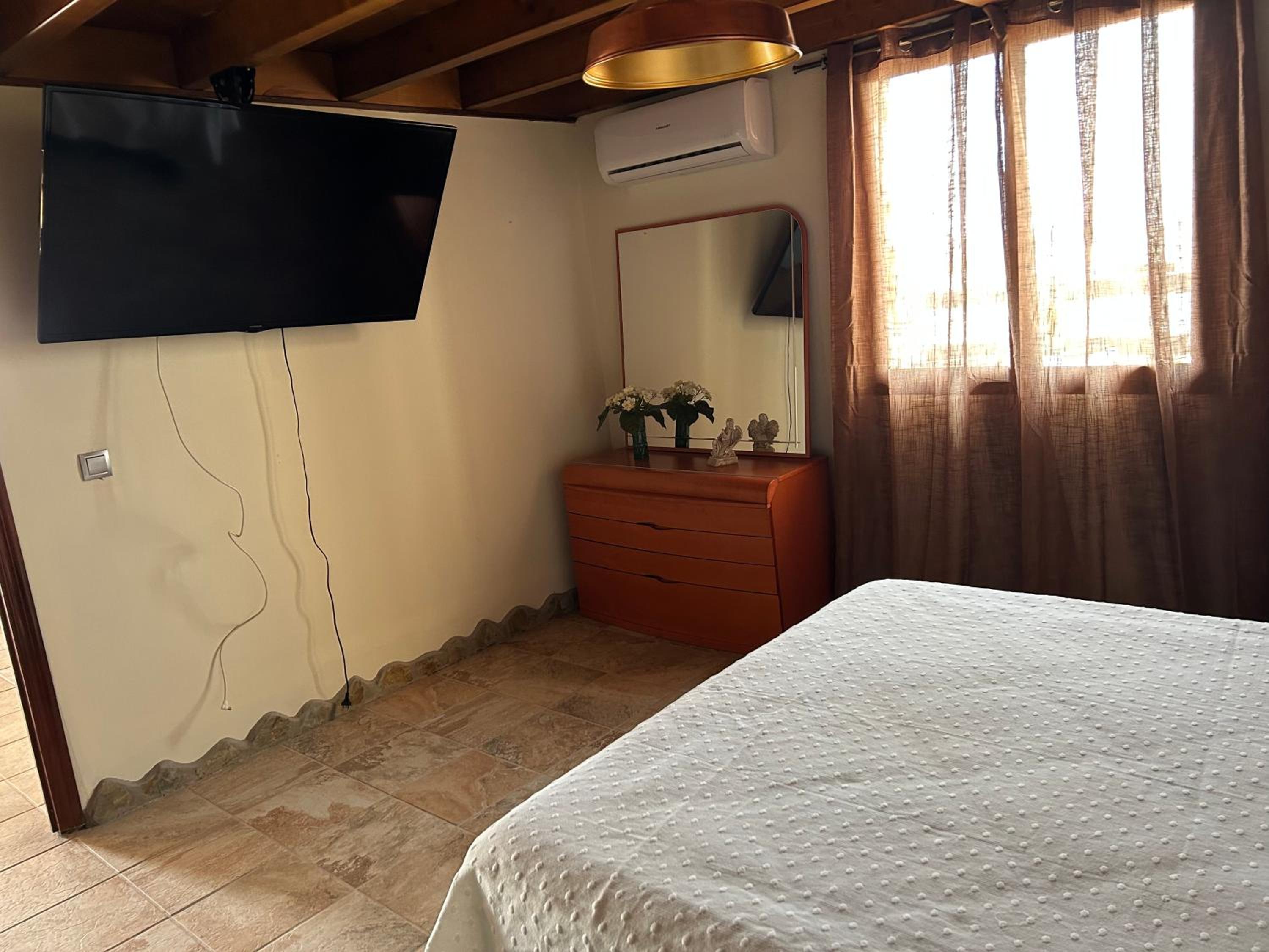 Villa de Tres Habitaciones