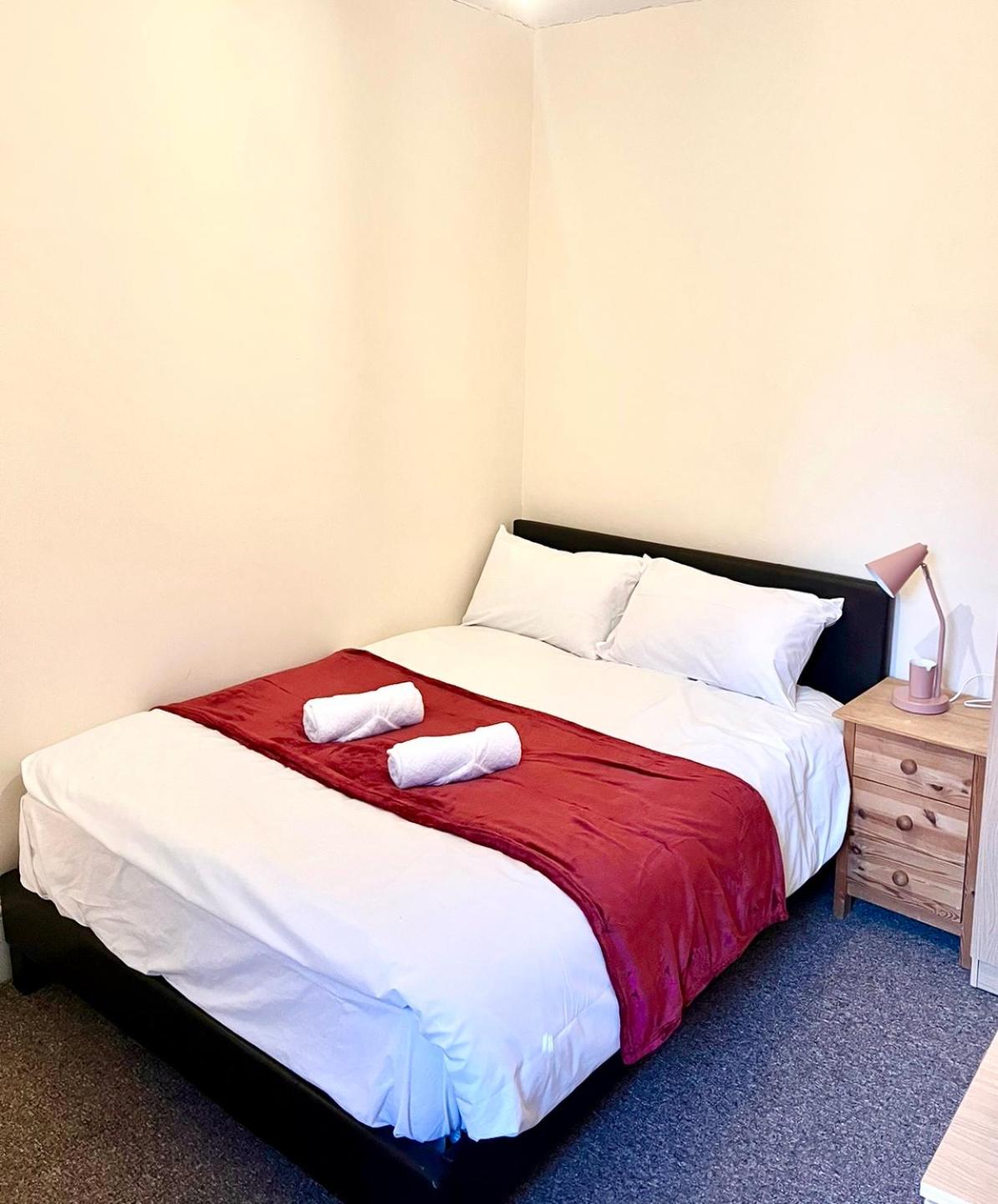 Economy Double Room photo 3