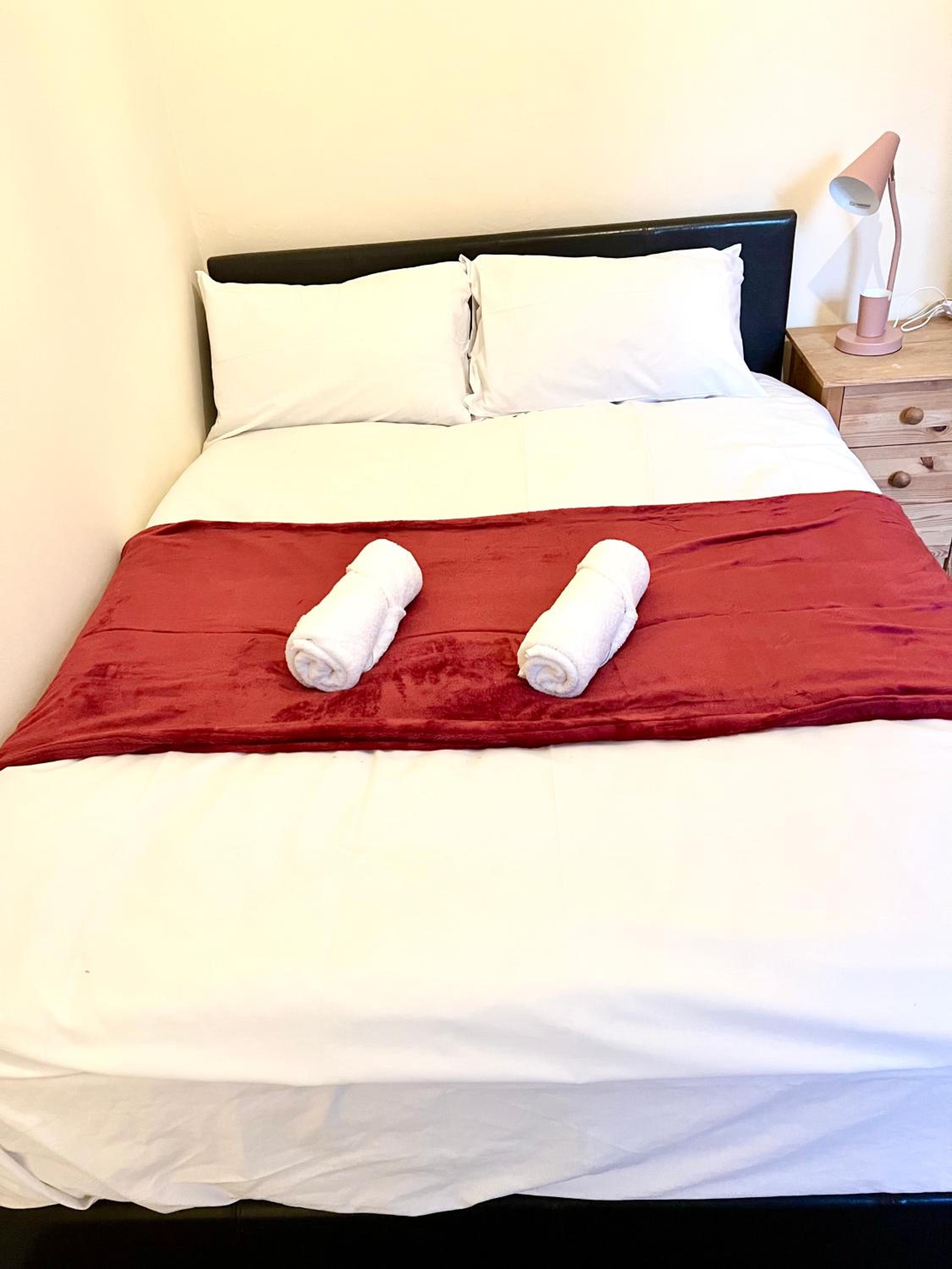 Economy Double Room photo 2