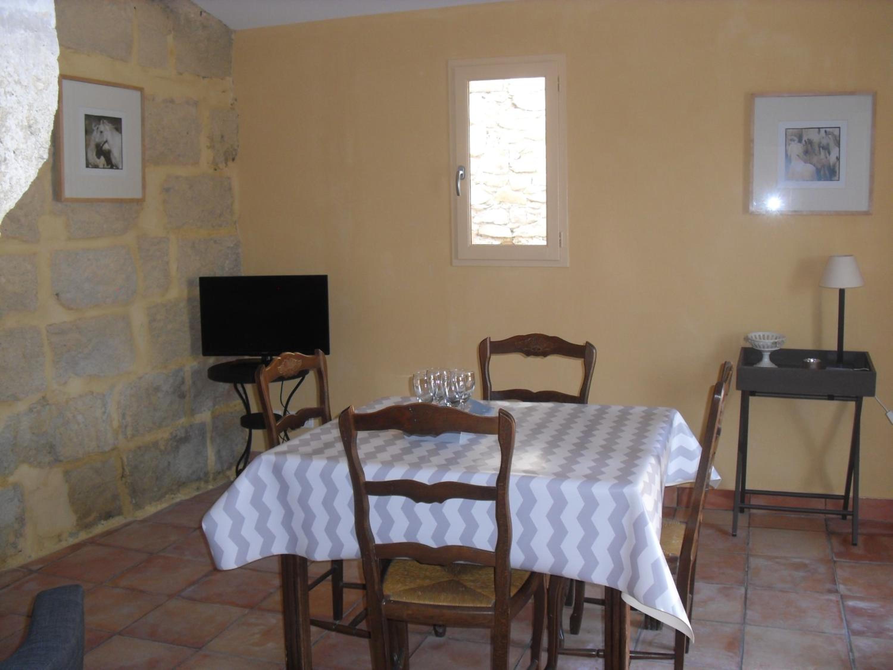 Maisonette photo 2