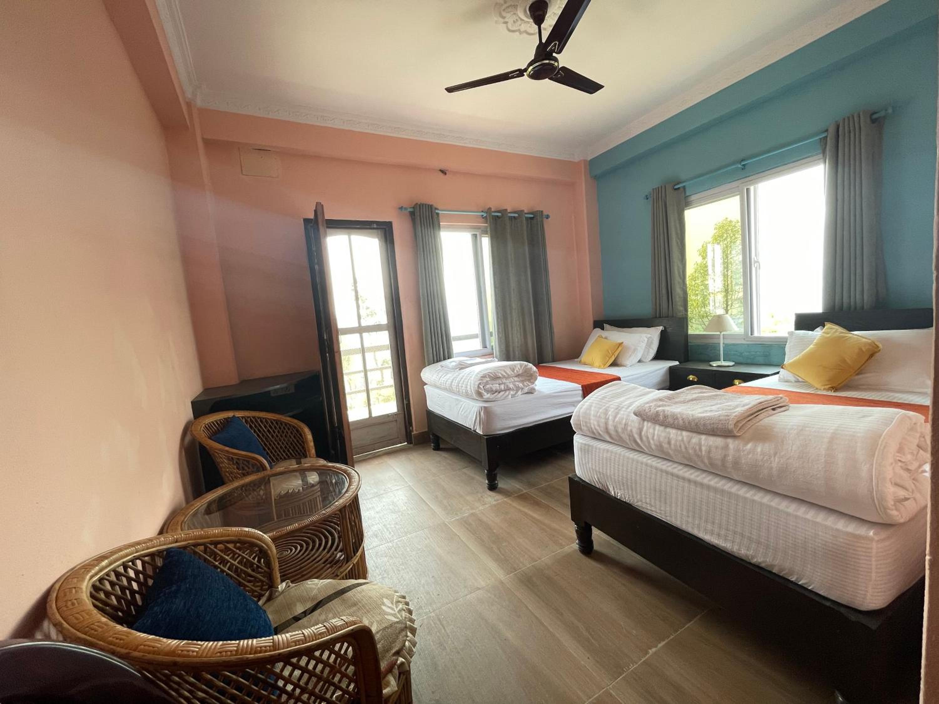 Twin Room with Mountain View photo 1