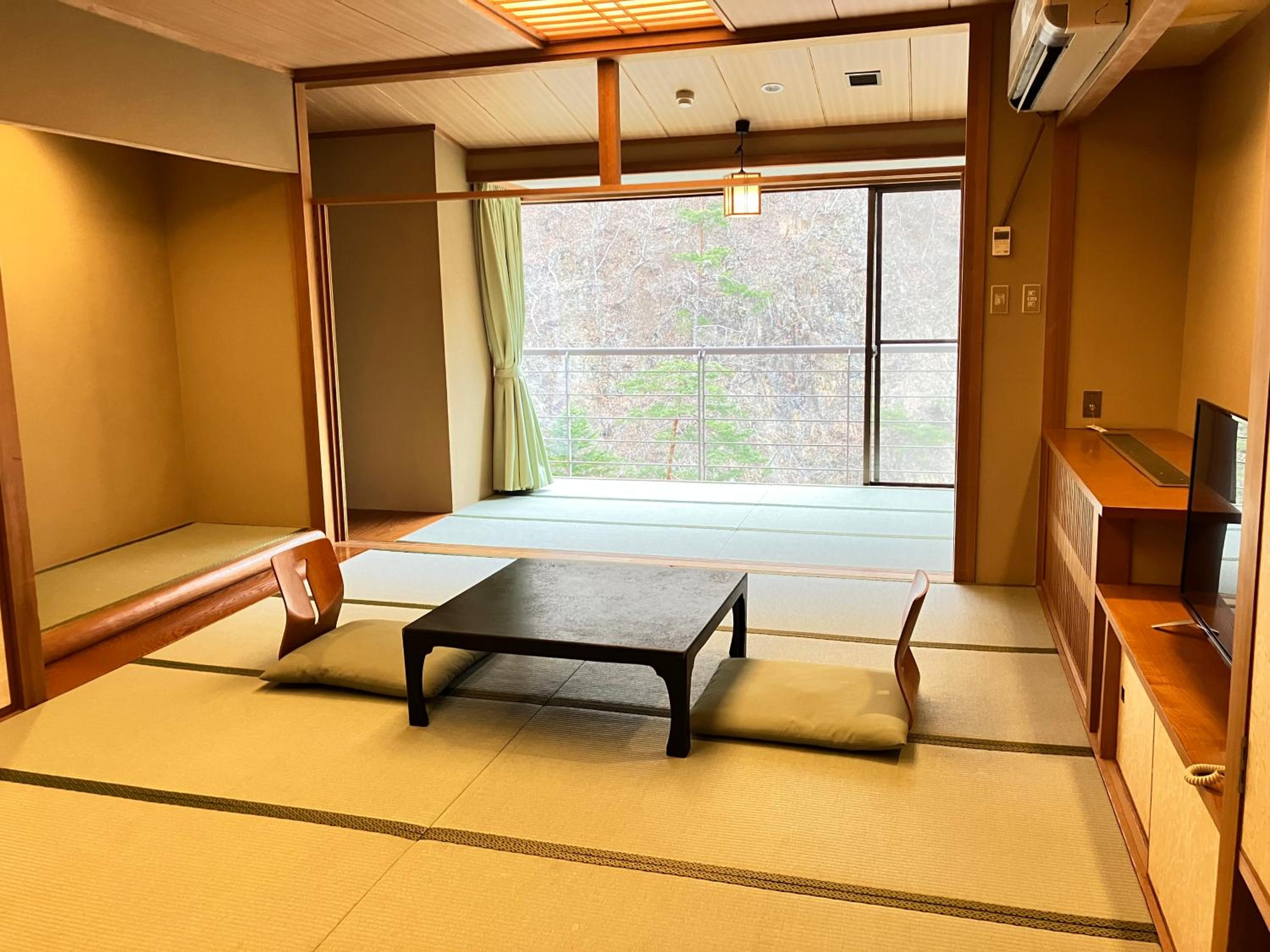 Japanese-Style Twin Room photo 1