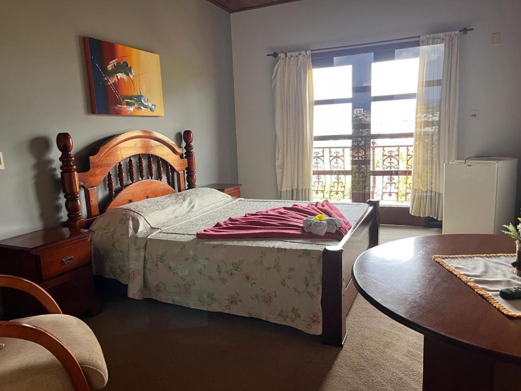 Suite with Balcony photo 3