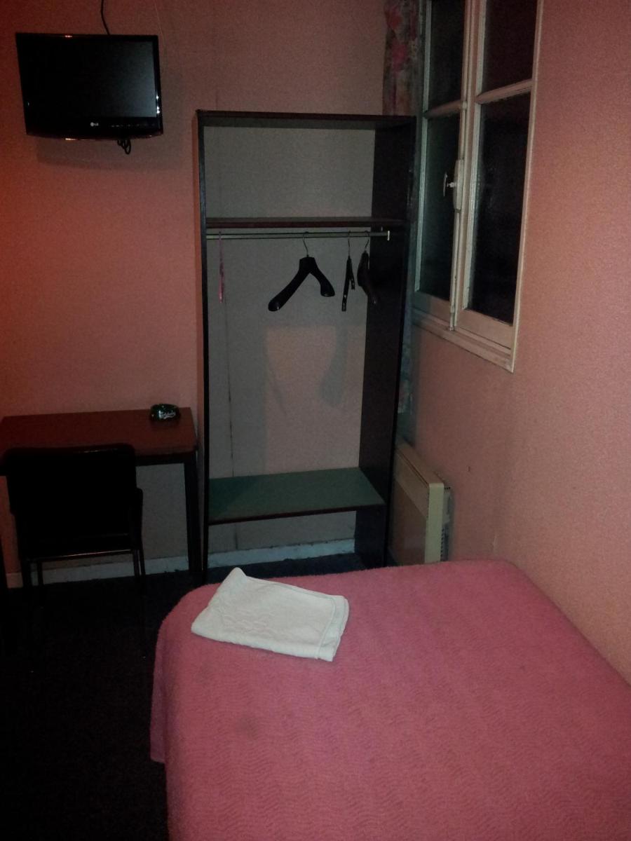 Single Room photo 2