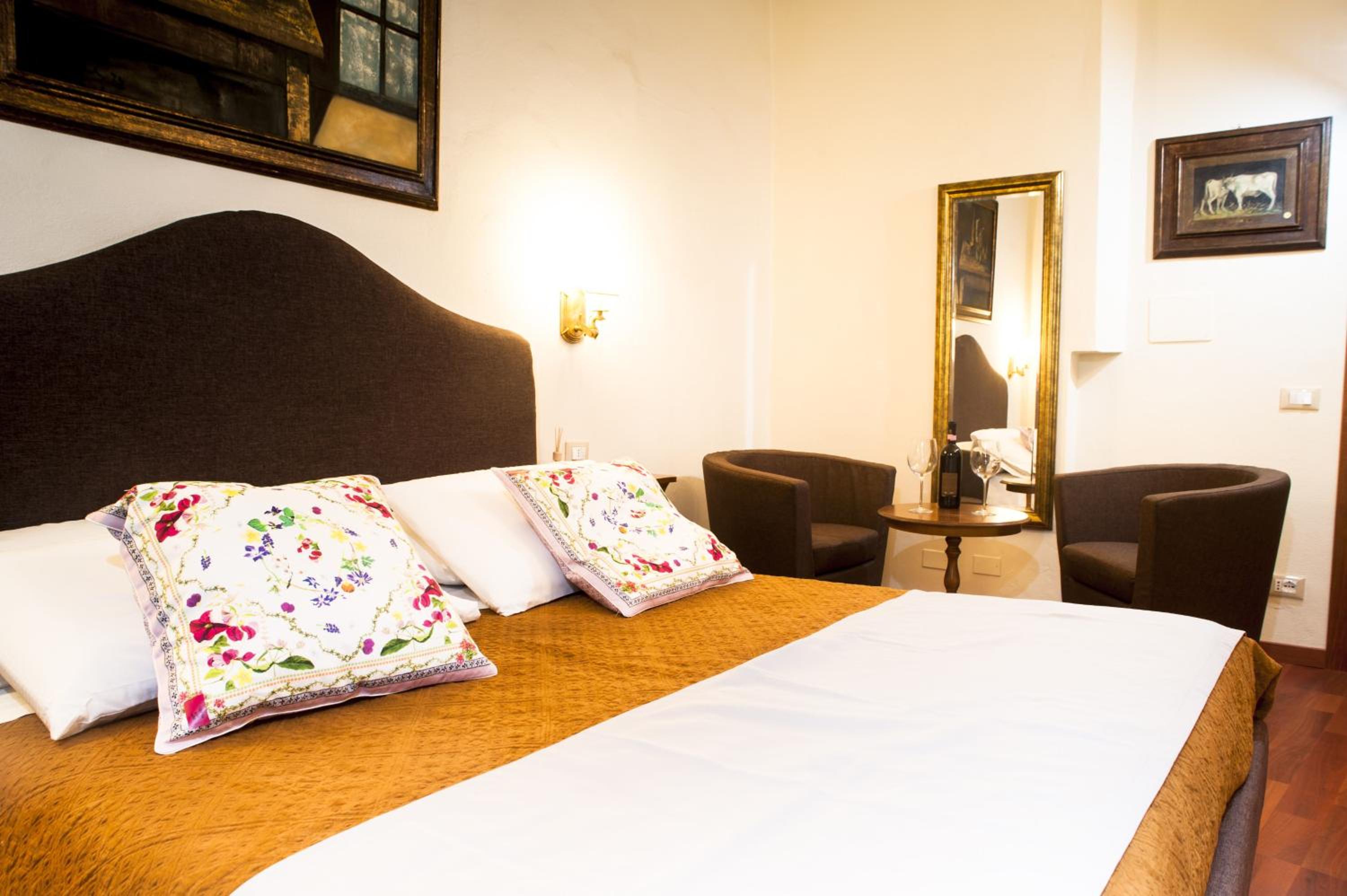 Double Room photo 2