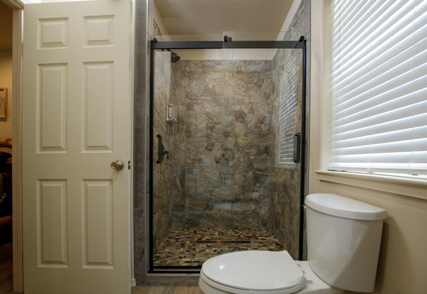 Two-Bedroom House photo 2
