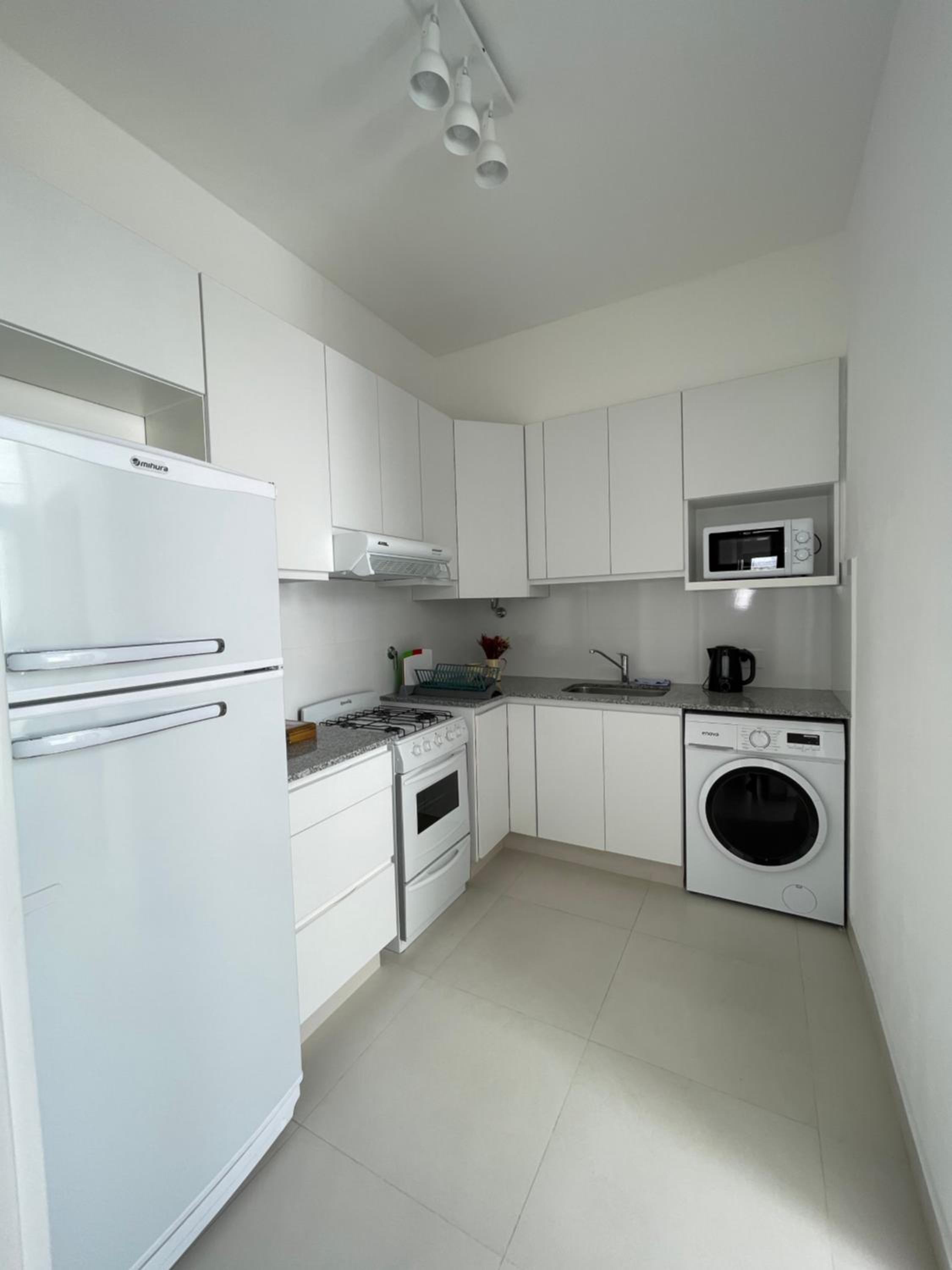 Apartment photo 2
