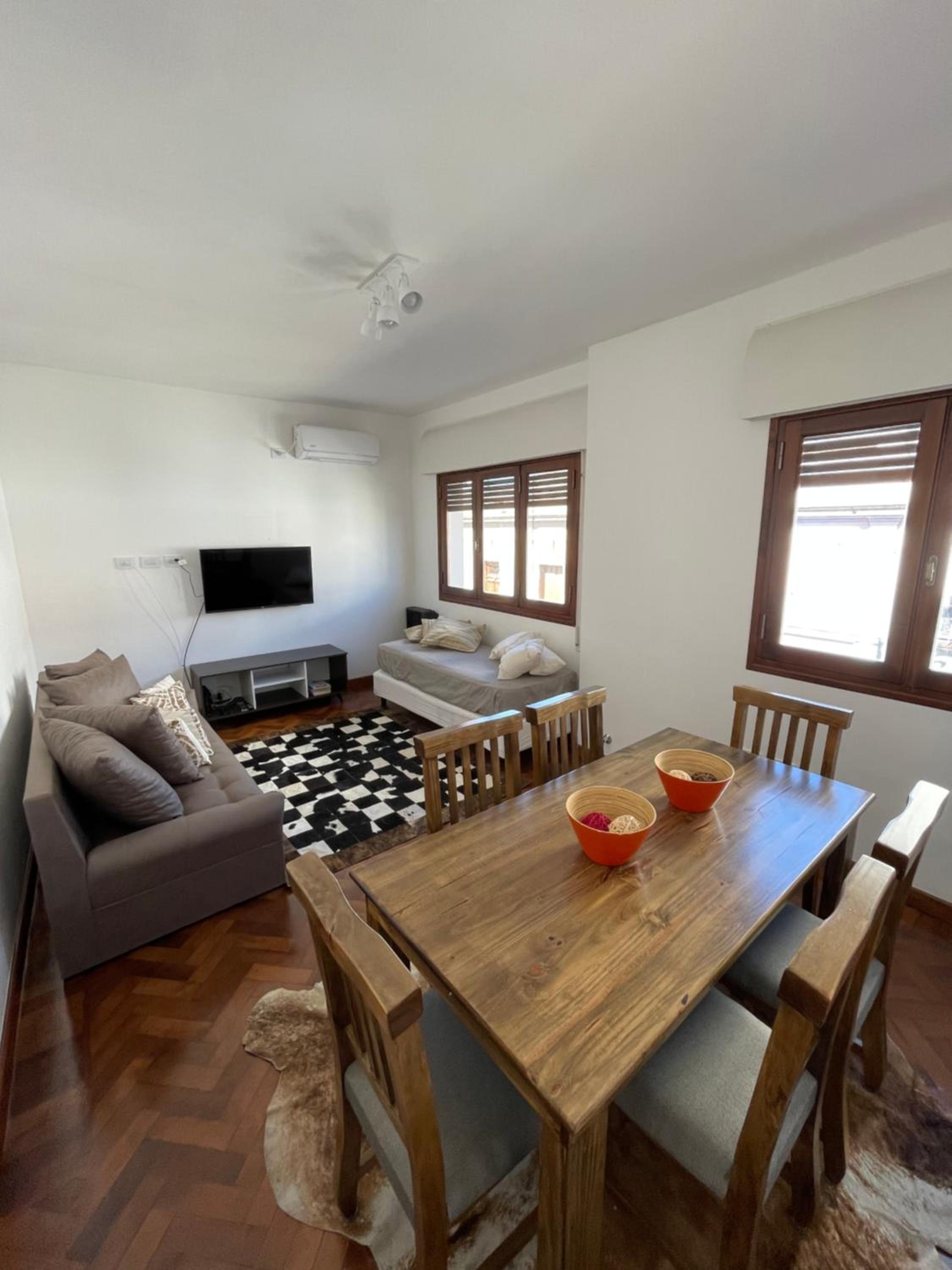 Apartment photo 1