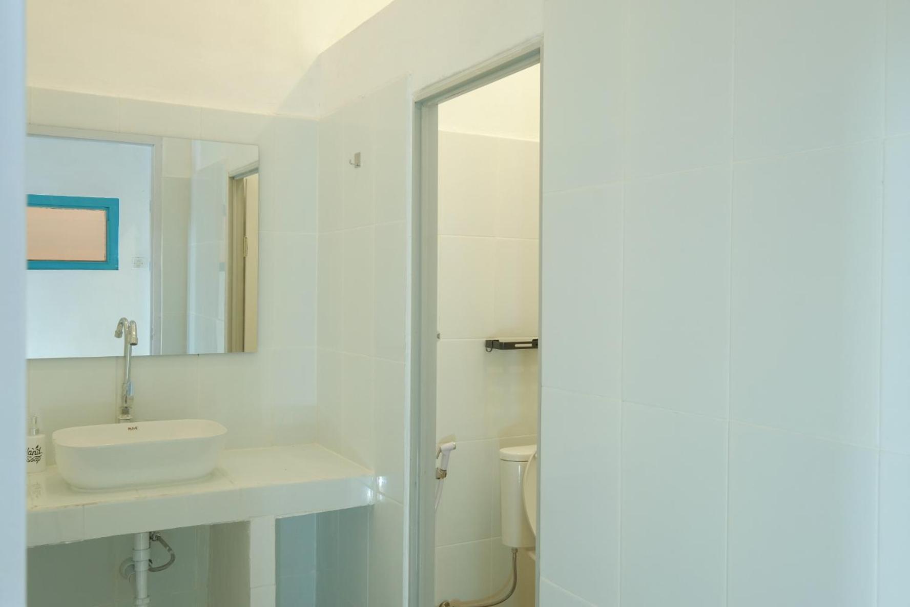 Standard Double Room with Fan photo 3