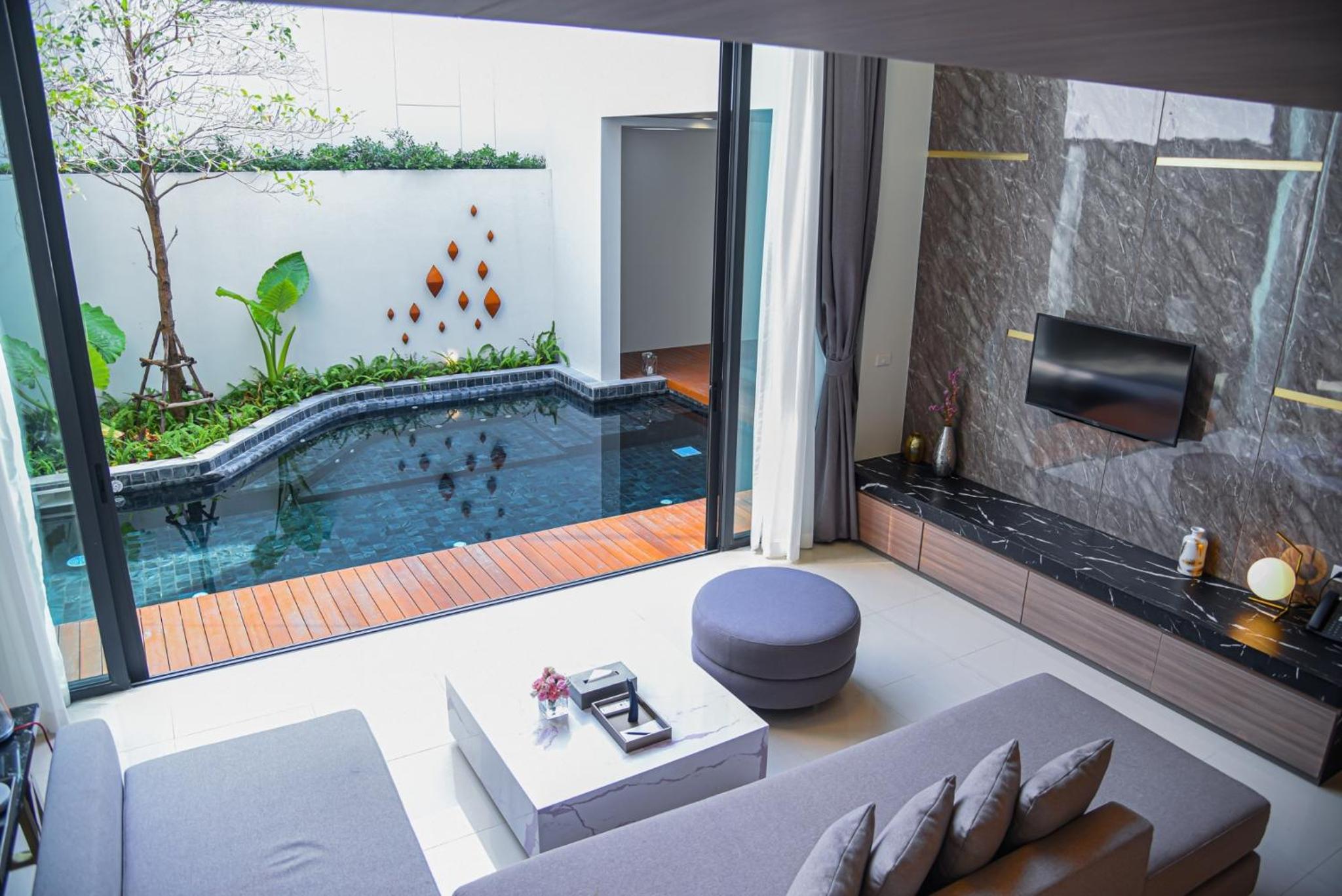 Grande Pool Villa 3 Bedroom - Photo 9