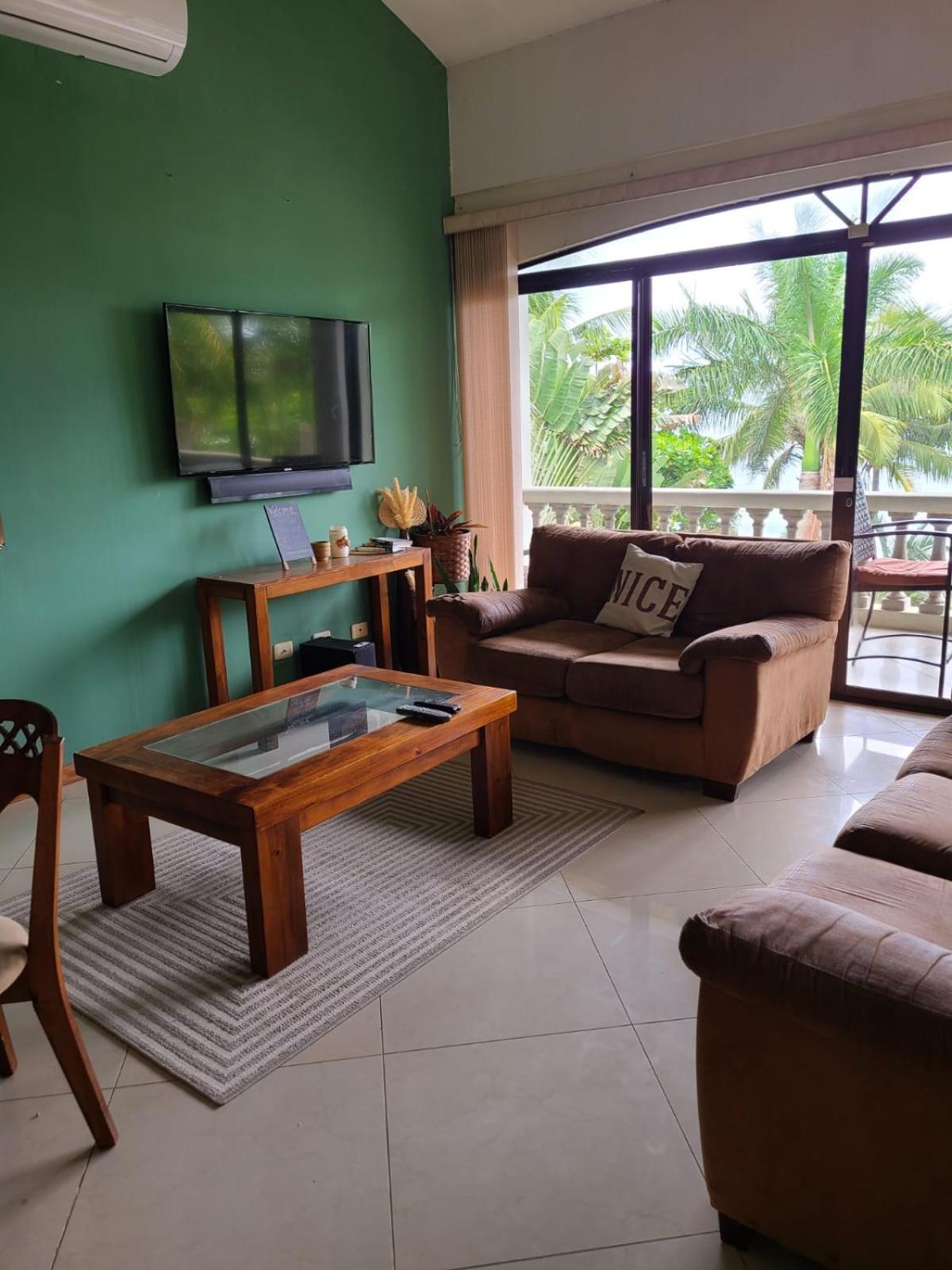 Studio Apartment with Sea View photo 3