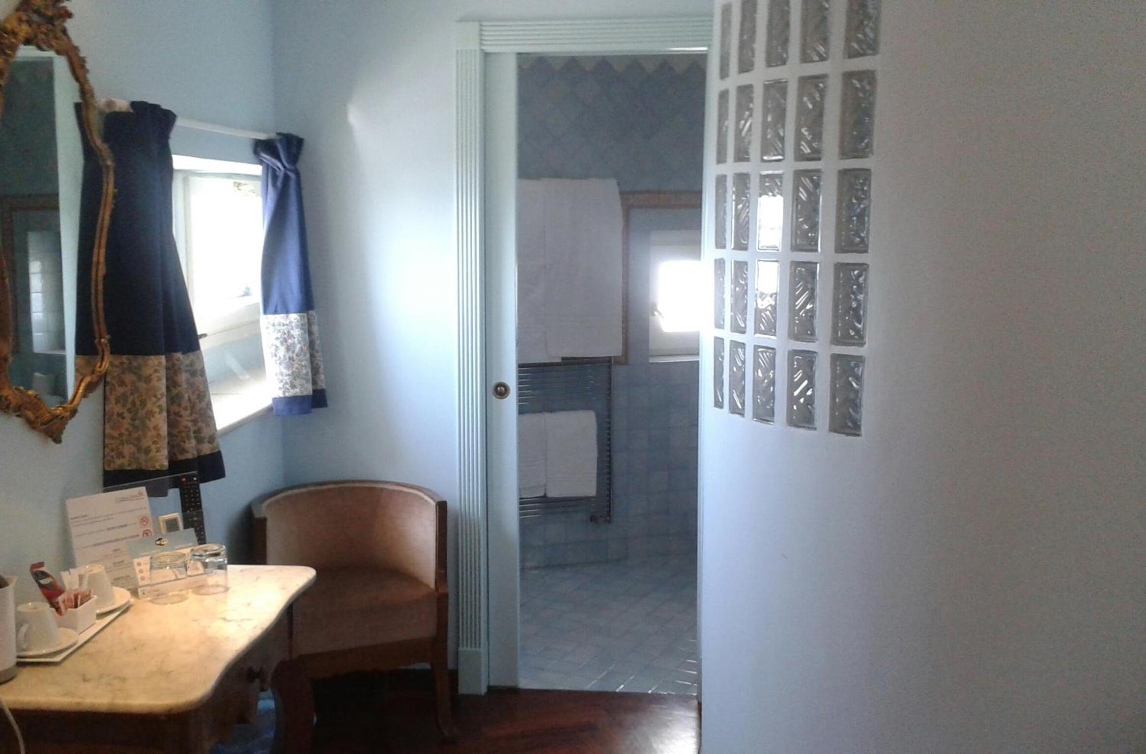 Classic Double Room with Sea View photo 2