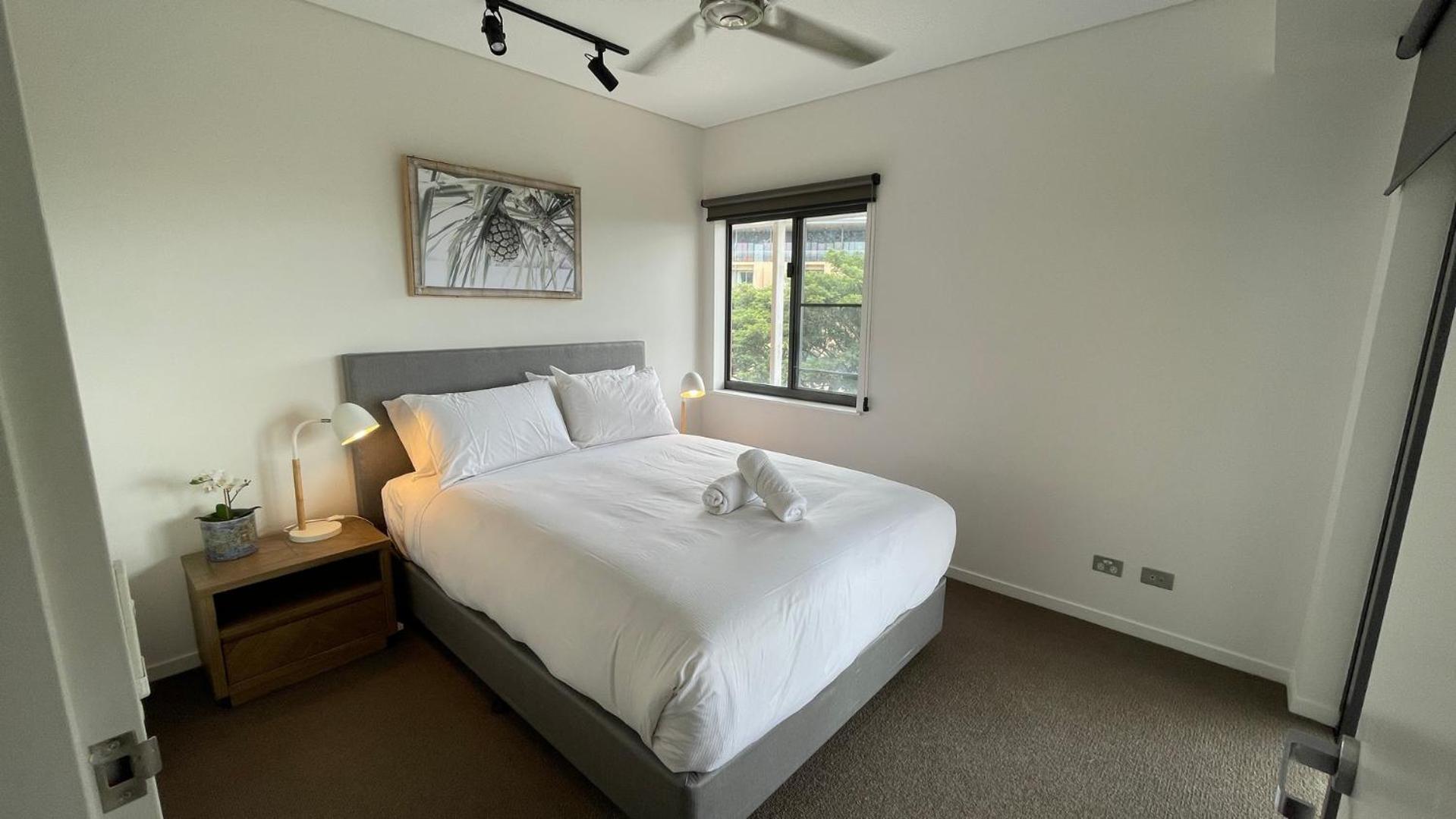 Three-Bedroom Apartment - Photo 6