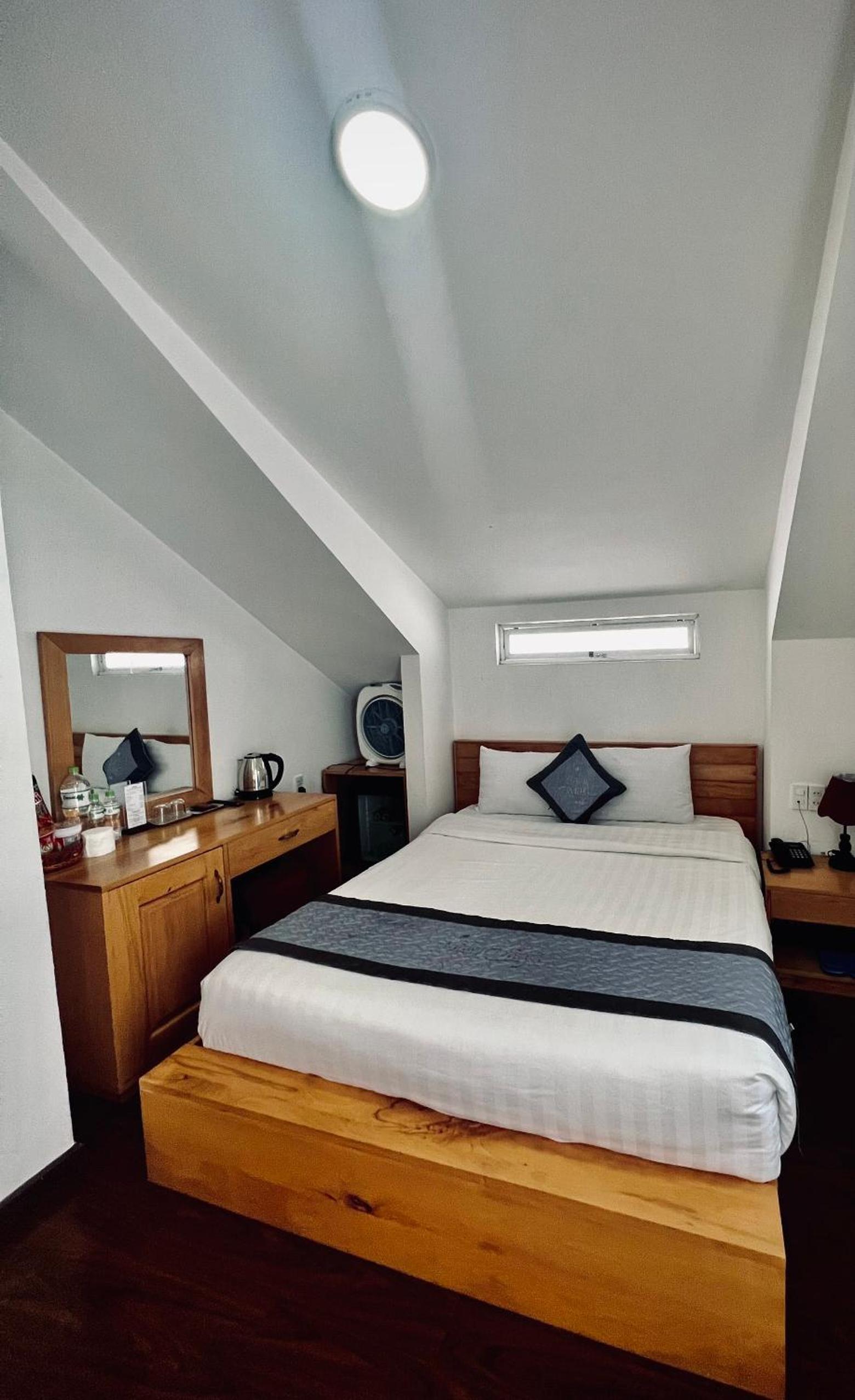 Economy Double Room photo 1