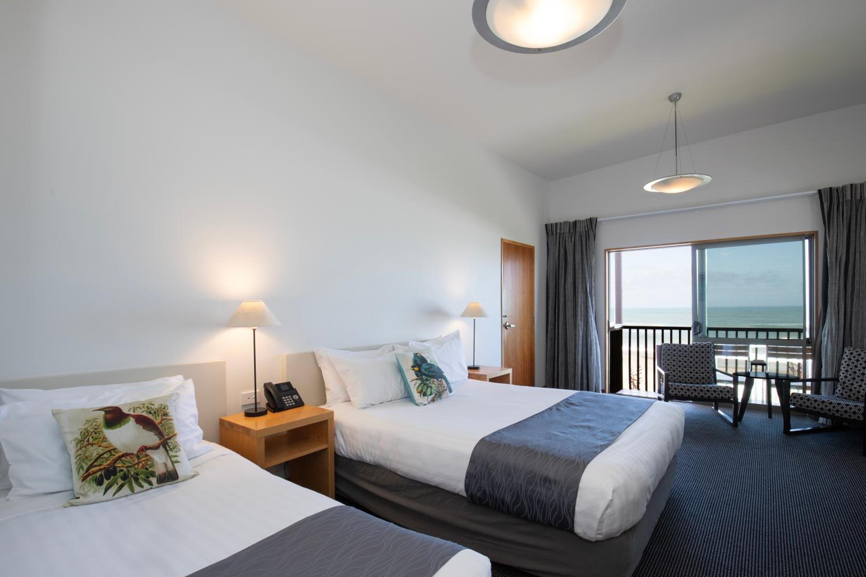 Grand Ocean View Room – Balcony - Photo 4