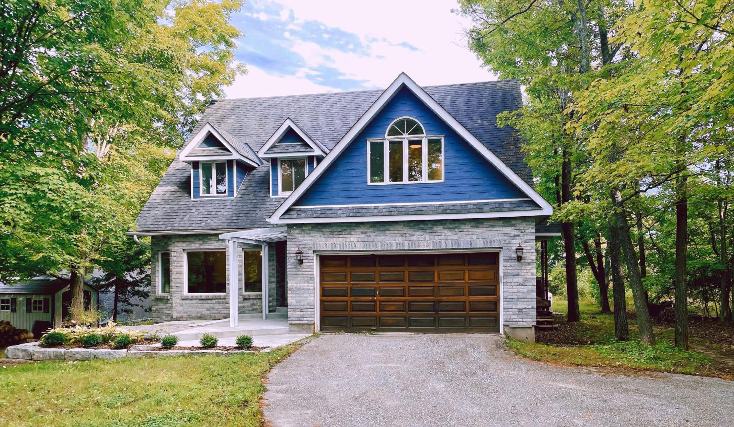 Four-Bedroom House photo 1