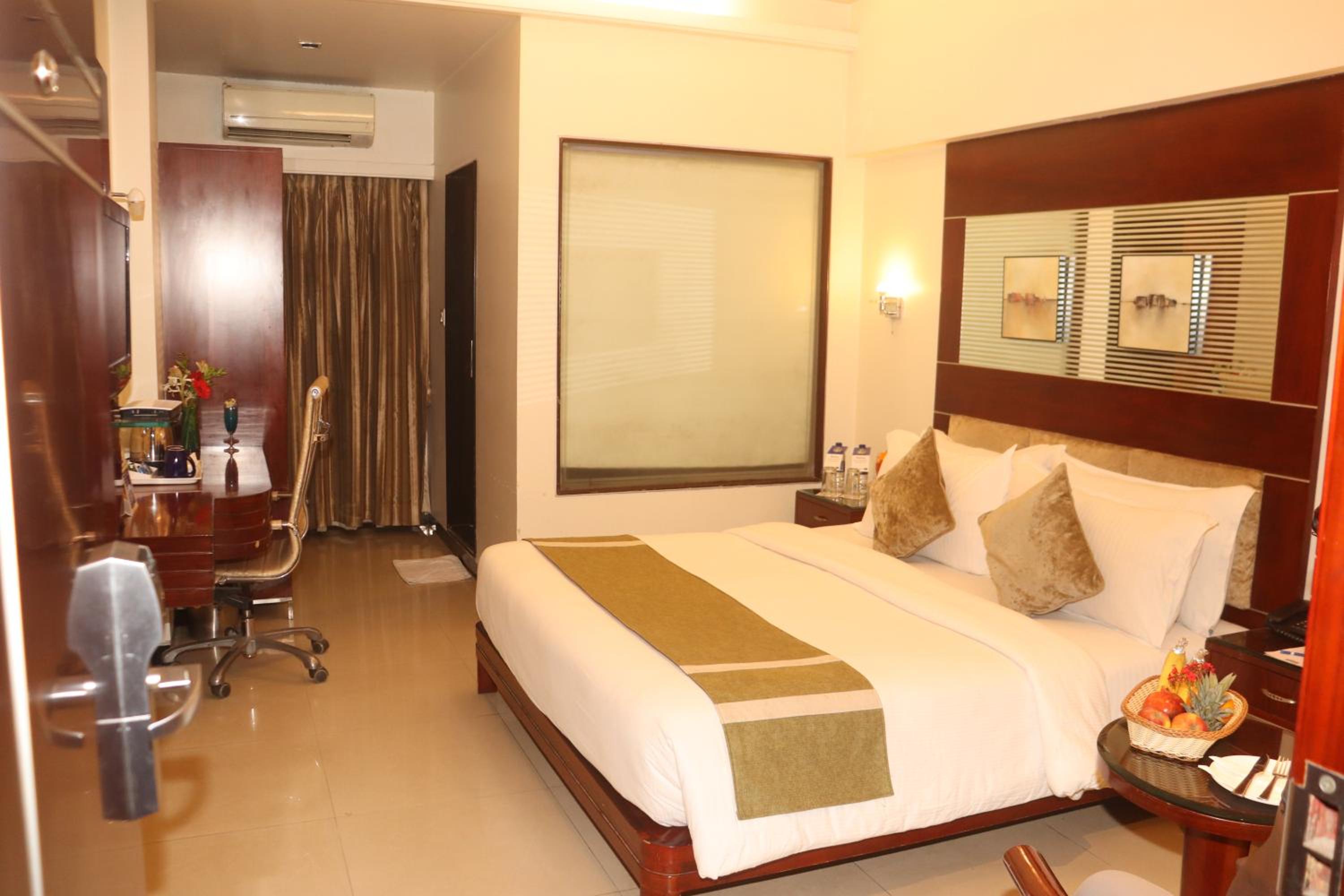 Premier Room